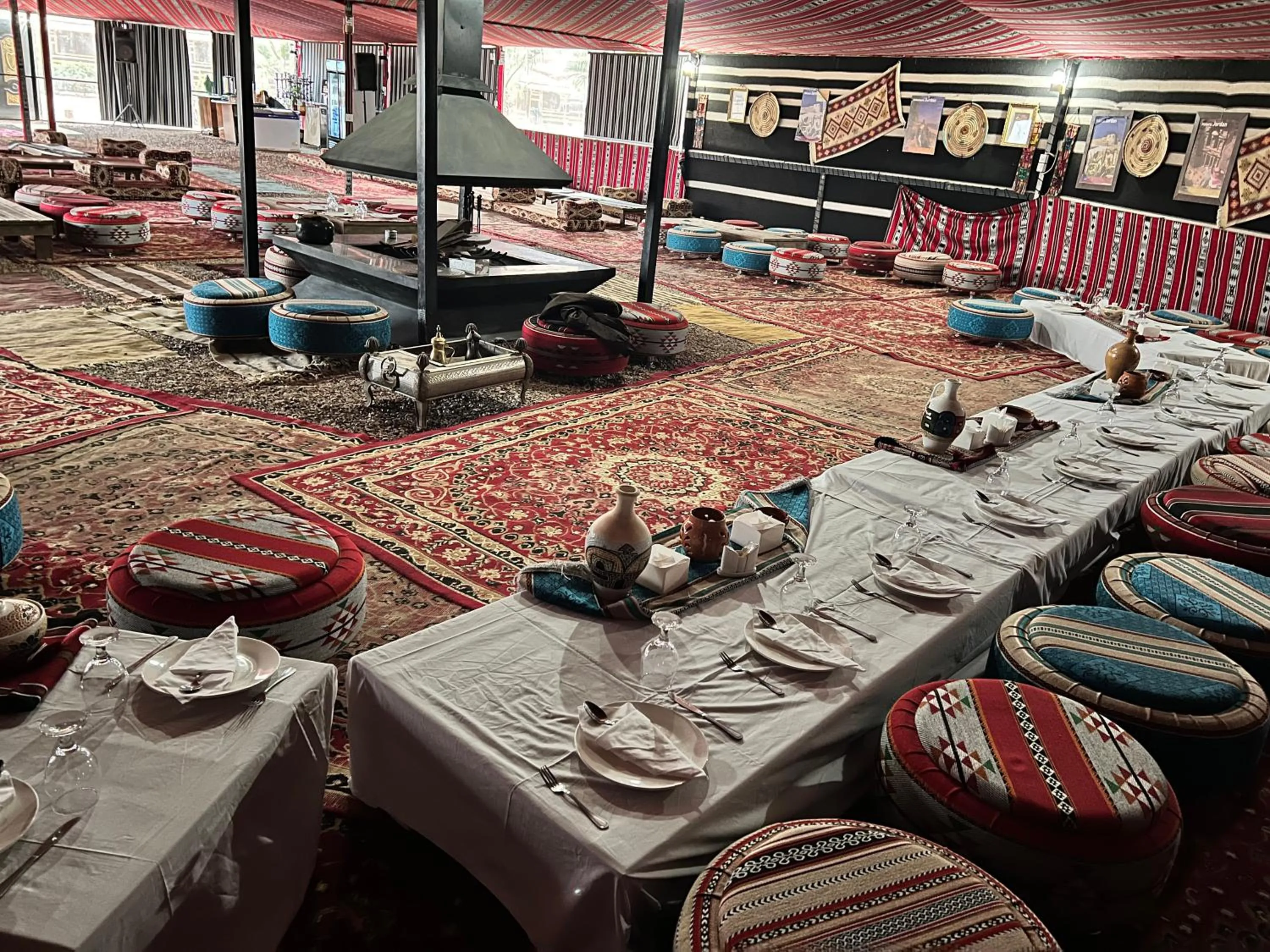 Restaurant/places to eat in Rum Oasis Luxury Camp