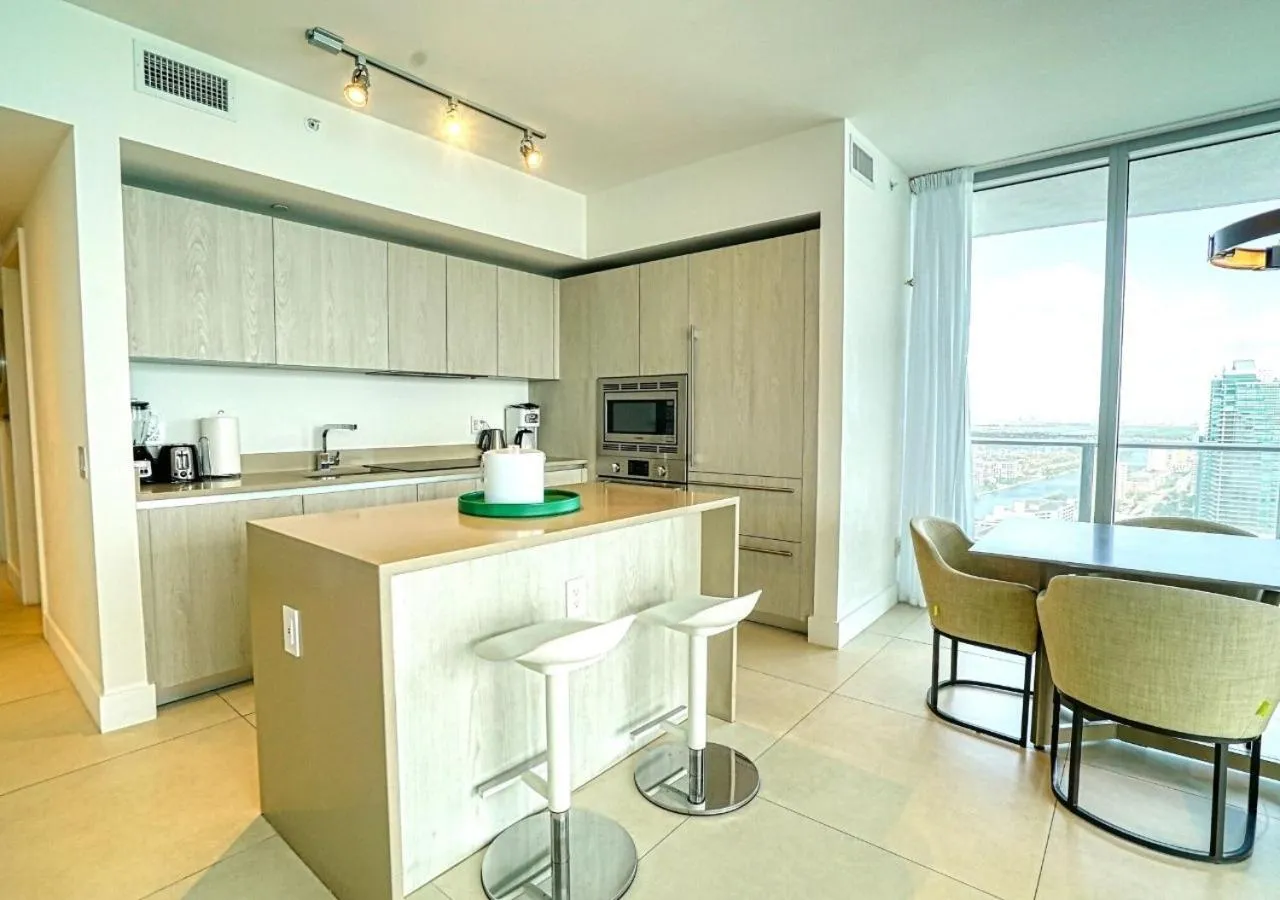 Hyde Resorts on Miami Hollywood by MRA