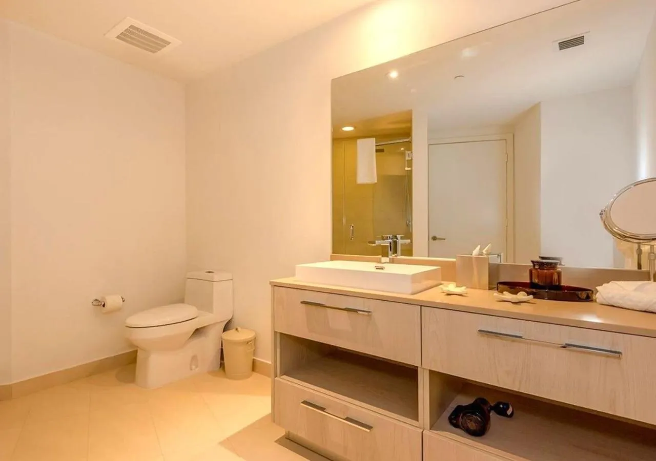 Hyde Resorts on Miami Hollywood by MRA