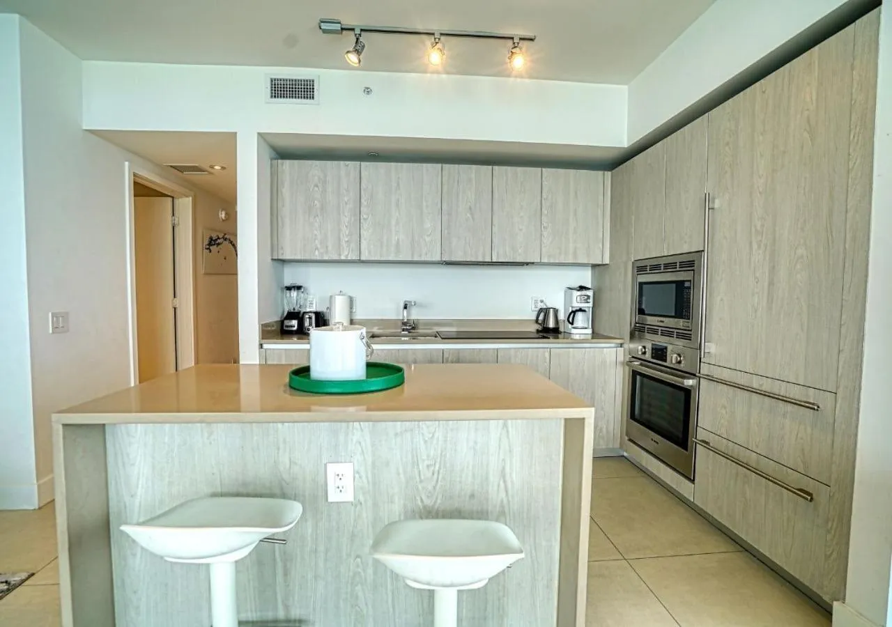 Hyde Resorts on Miami Hollywood by MRA