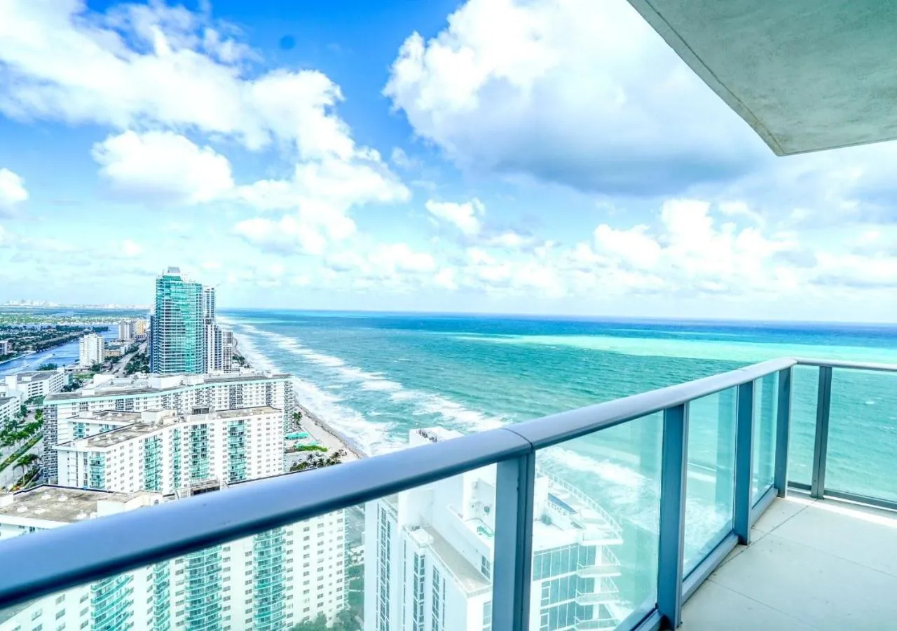 Hyde Resorts on Miami Hollywood by MRA