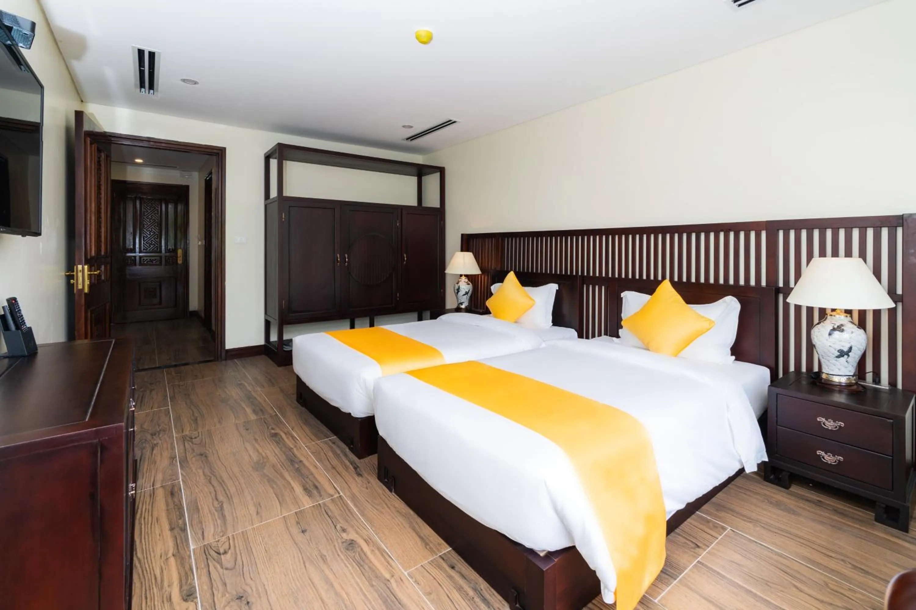 Bed in Tam Chuc Complex