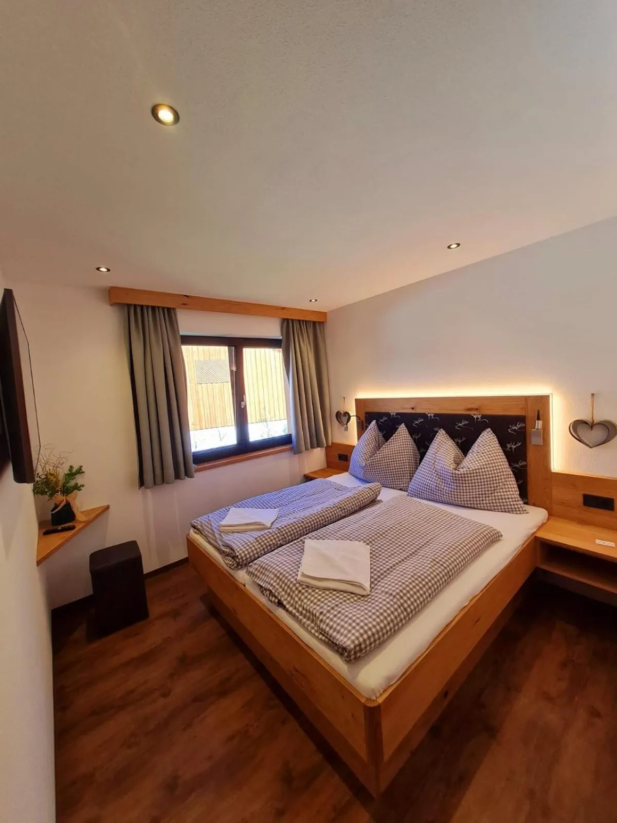 Bedroom, Bed in Gut Stein Panoramalodge