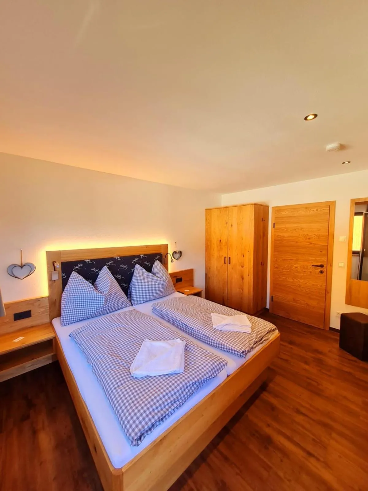 Bedroom, Bed in Gut Stein Panoramalodge