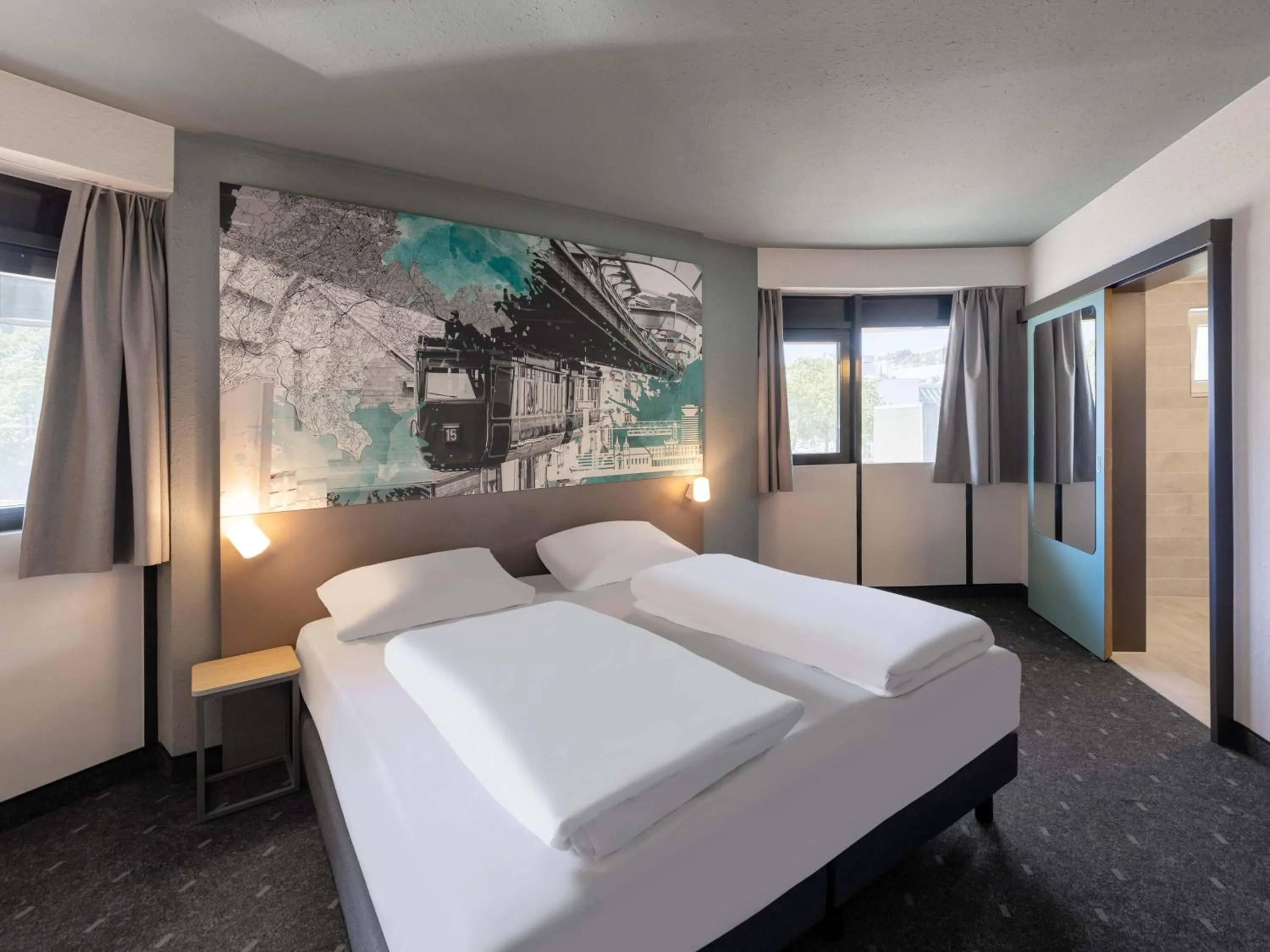 Photo of the whole room, Bed in B&B HOTEL Wuppertal-City