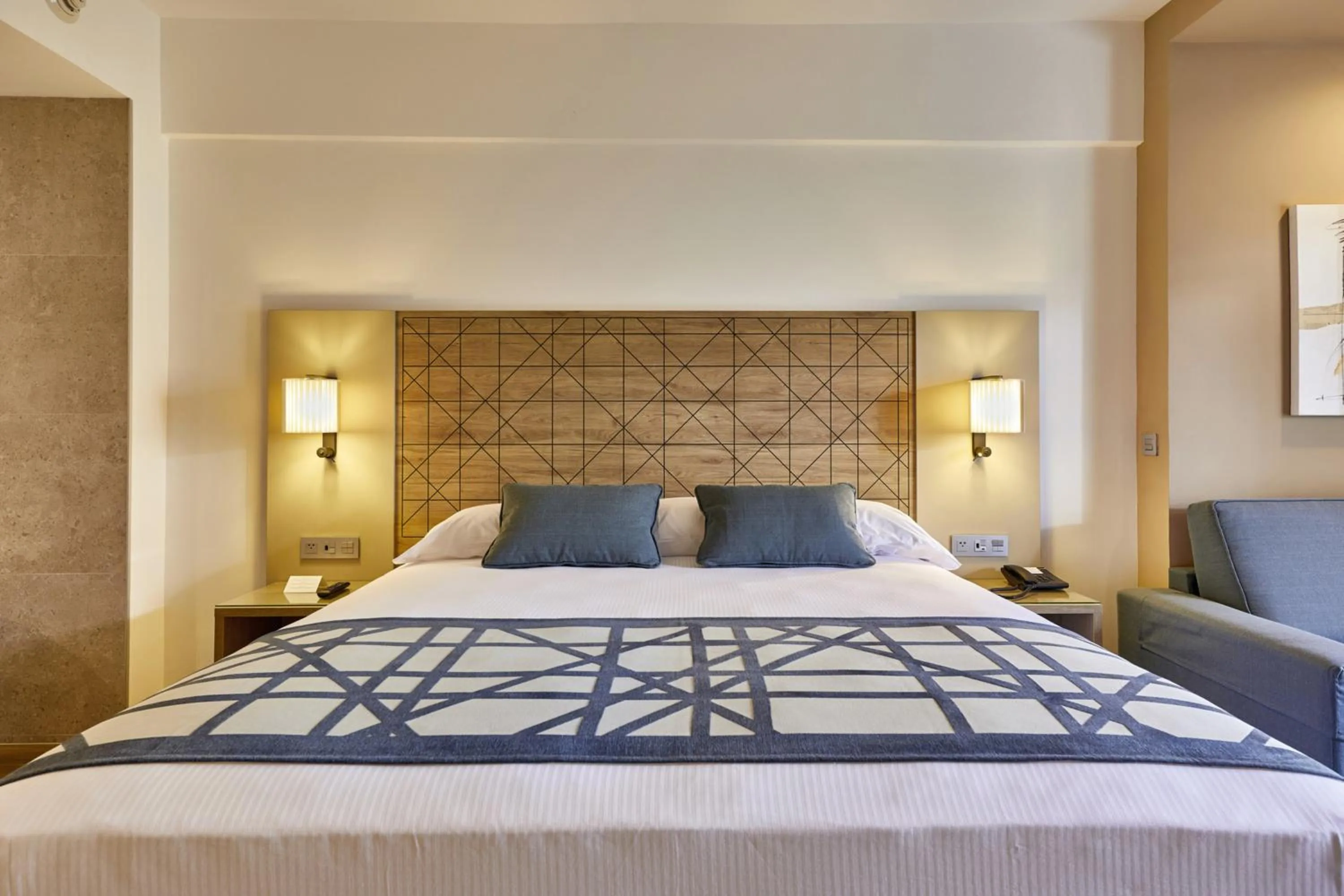 Bed in Riu Palace Baja California - Adults Only - All Inclusive