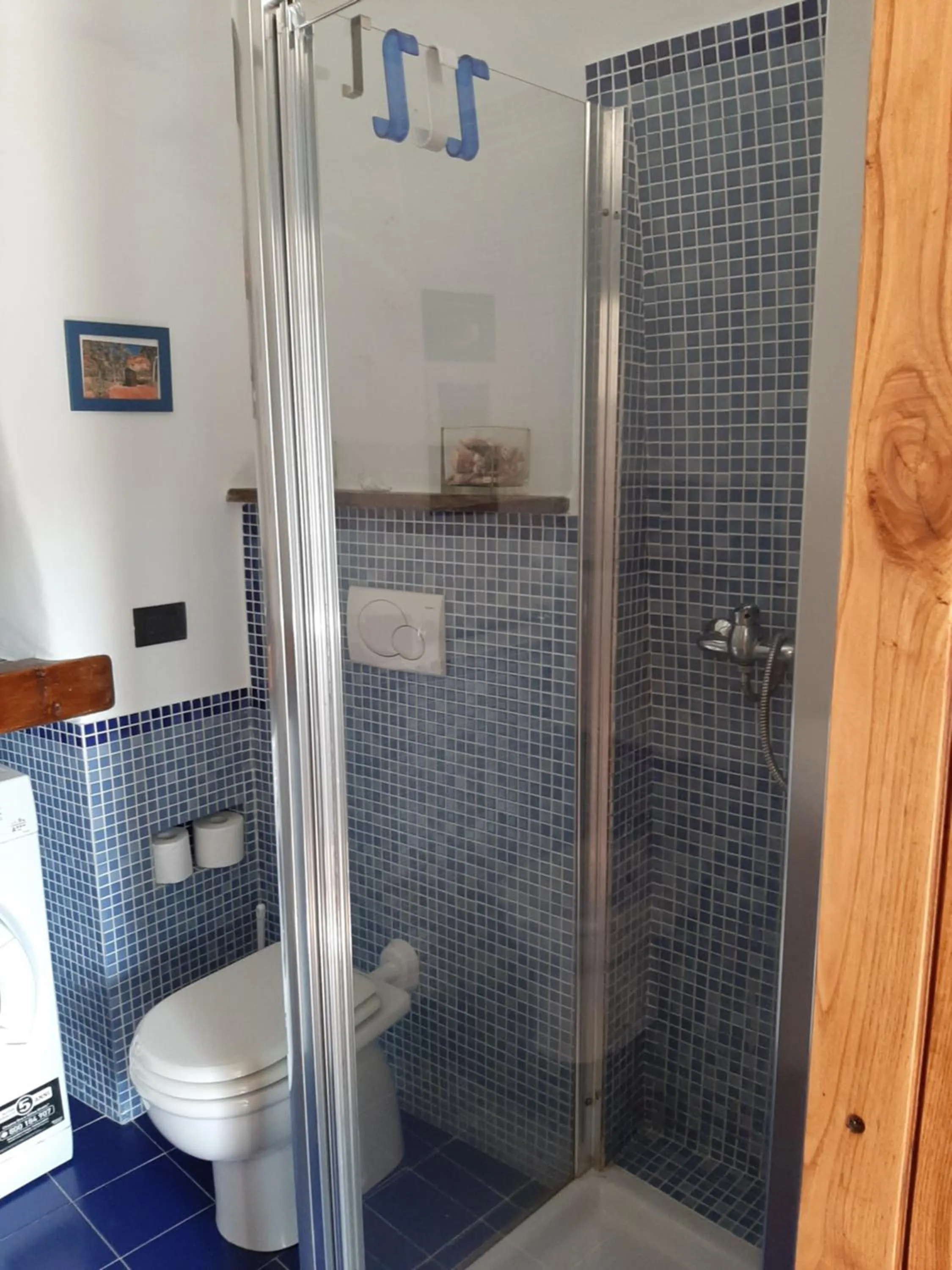 Shower in Guesthouse Contrada Bolla