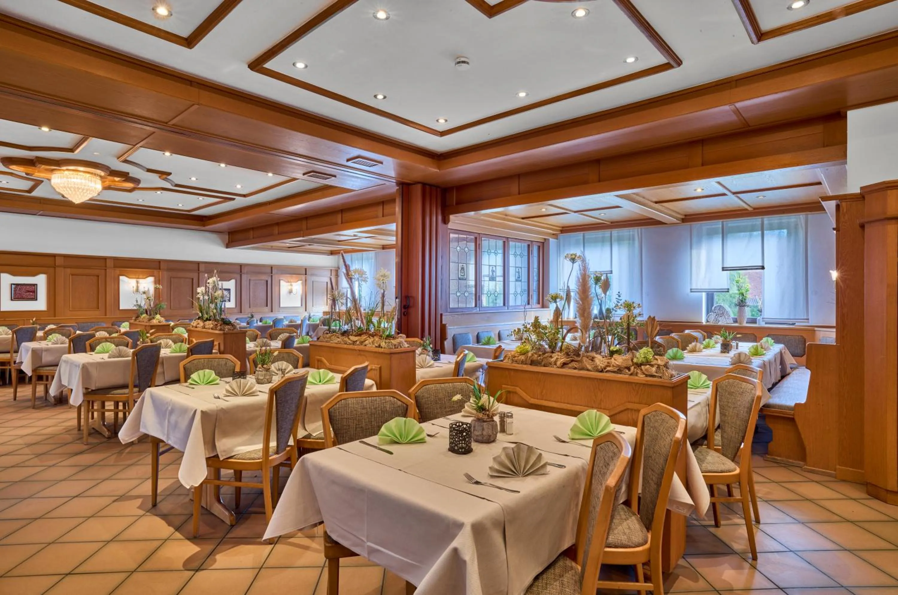 Restaurant/places to eat in Landhotel Seerose