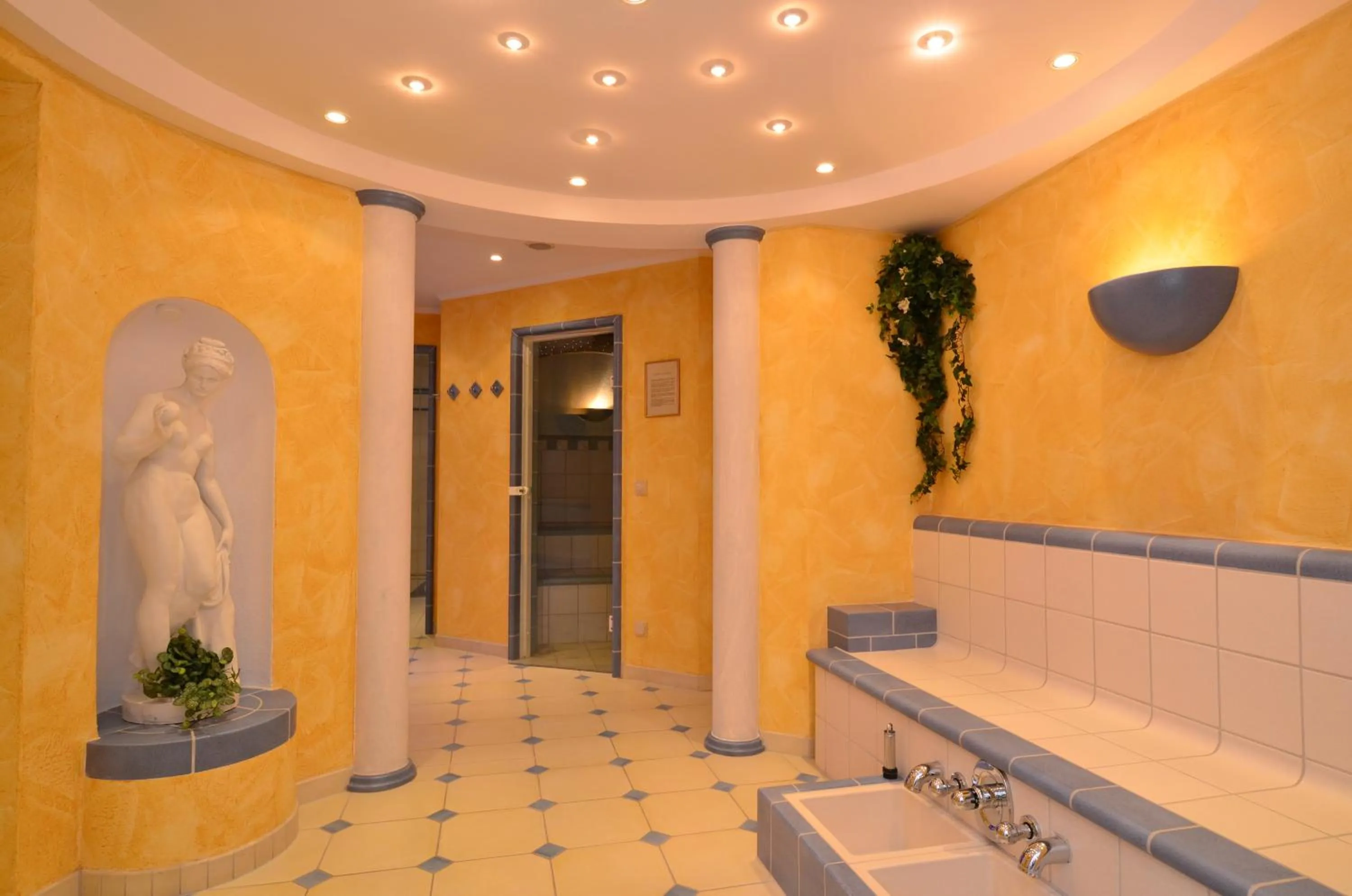 Spa and wellness centre/facilities in Landhotel Seerose