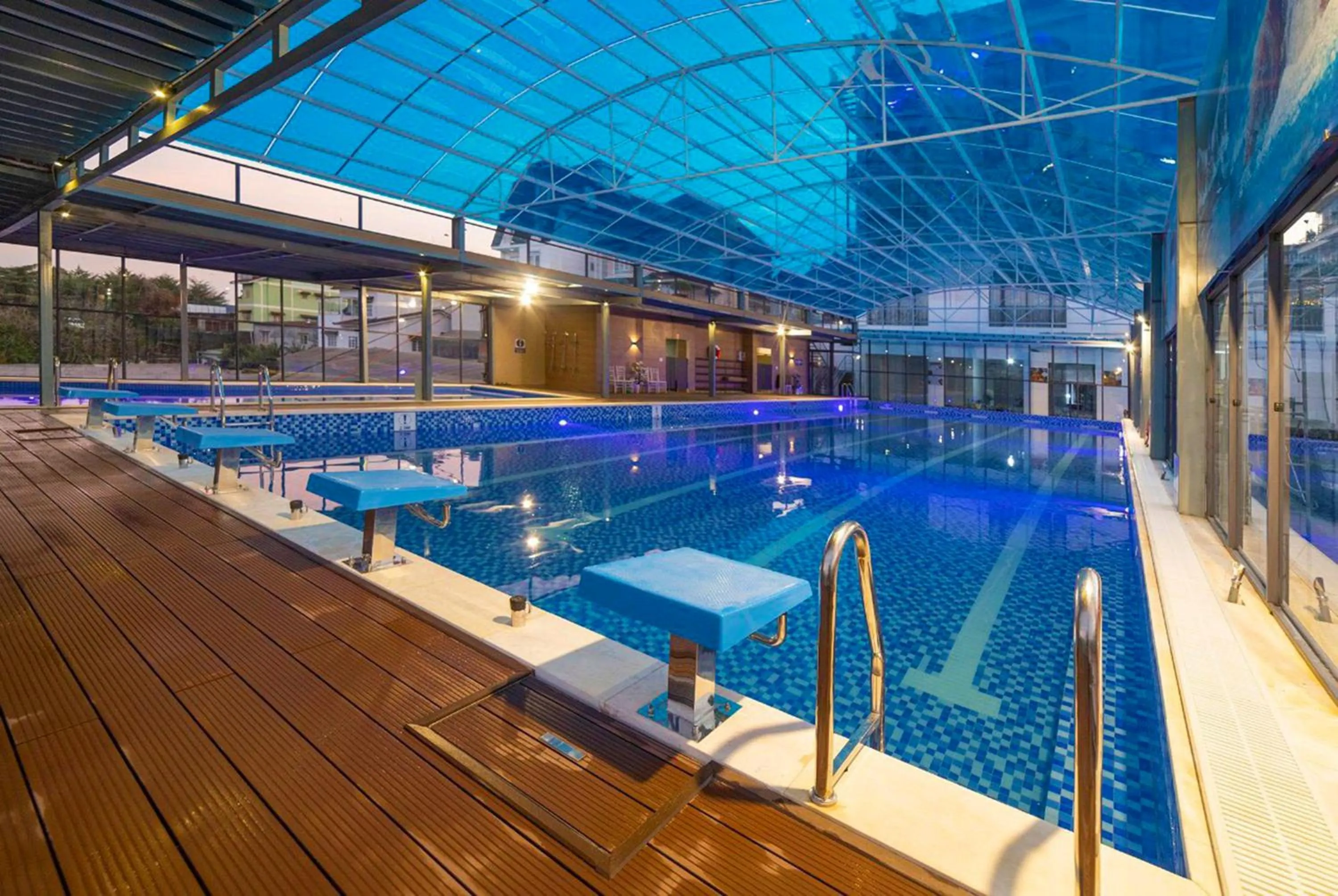 Swimming pool in Stillus Boutique Hotel Dalat