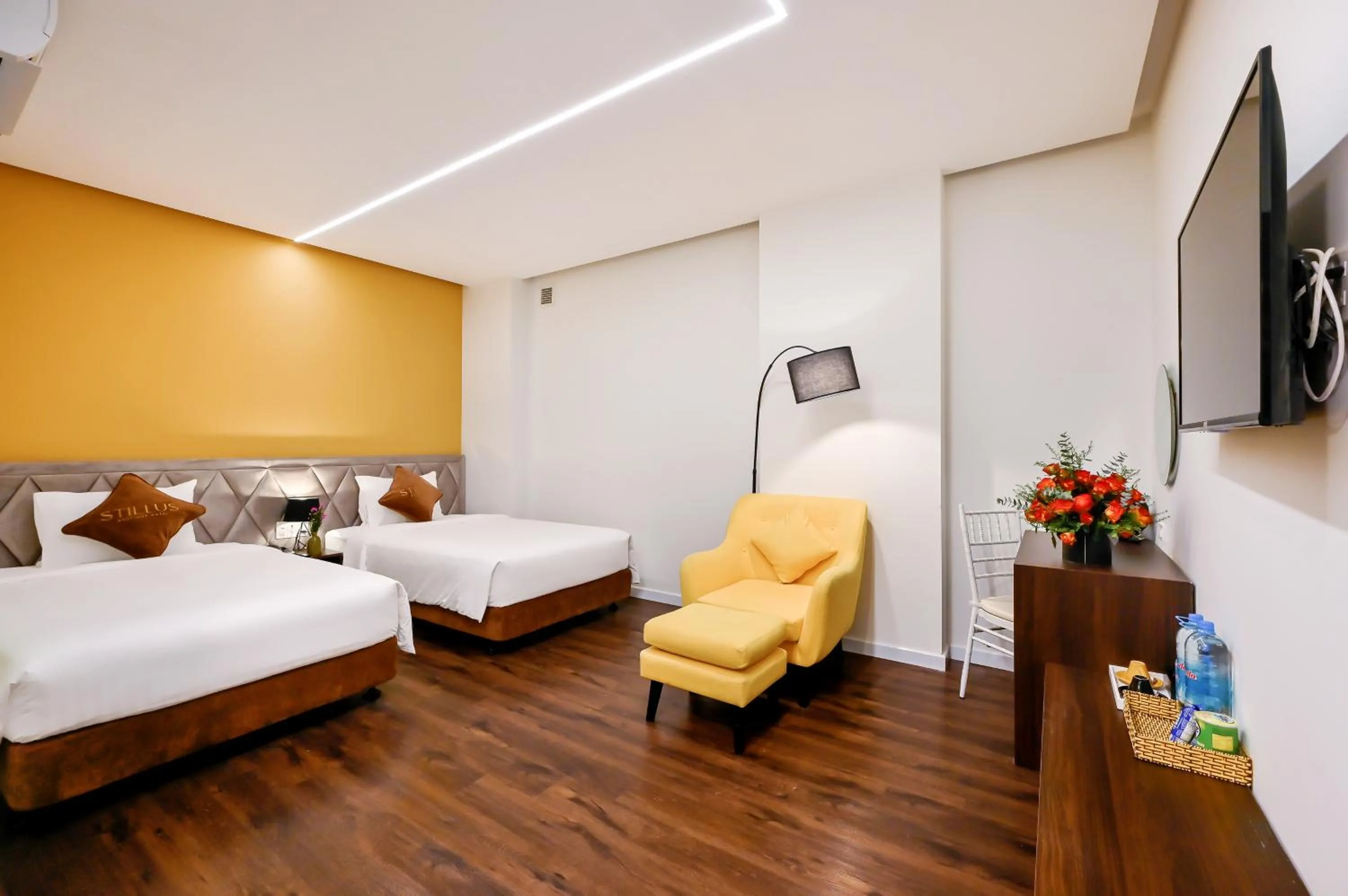 TV and multimedia in Stillus Boutique Hotel Dalat