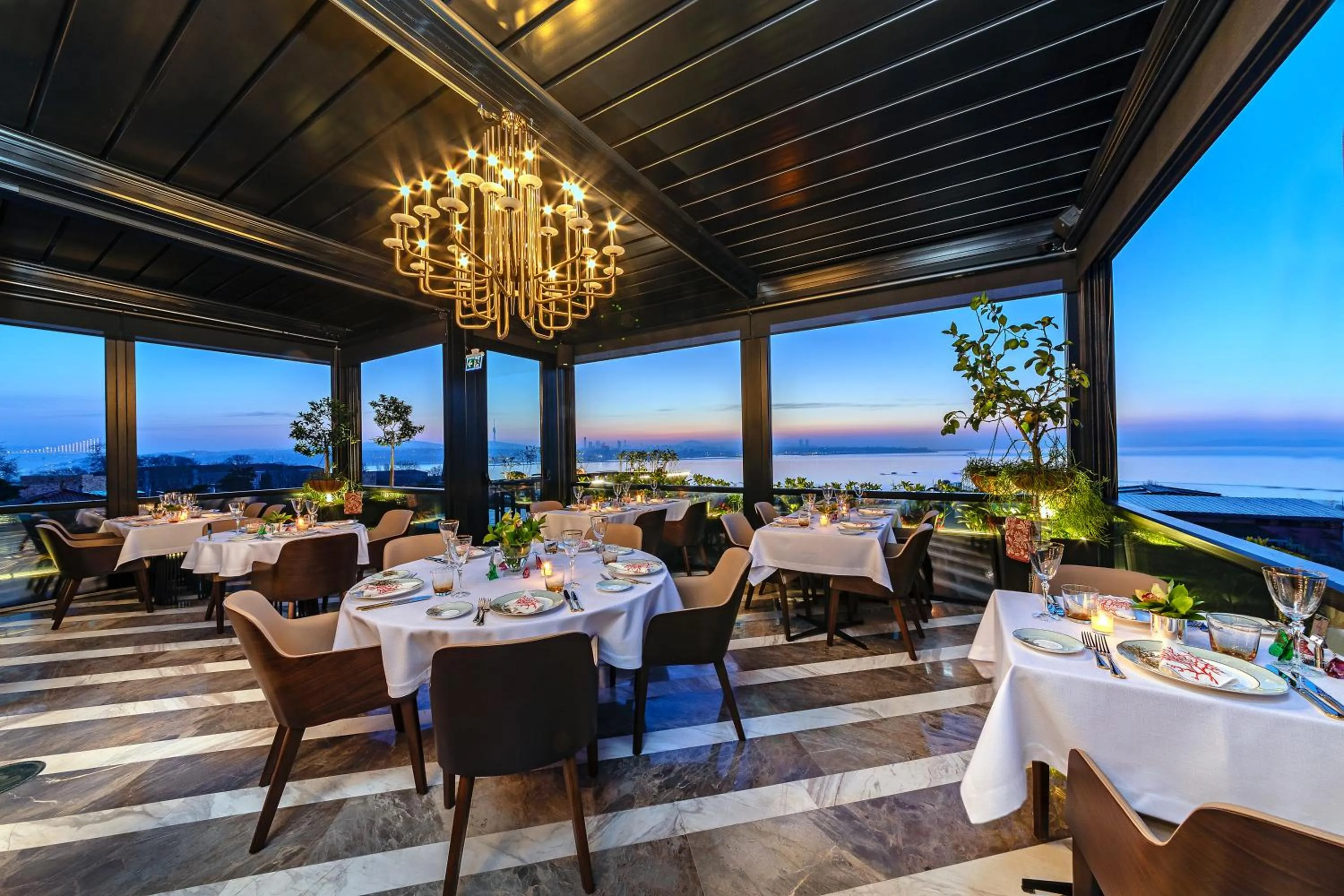 Restaurant/places to eat in Aya Sultanahmet Hotel