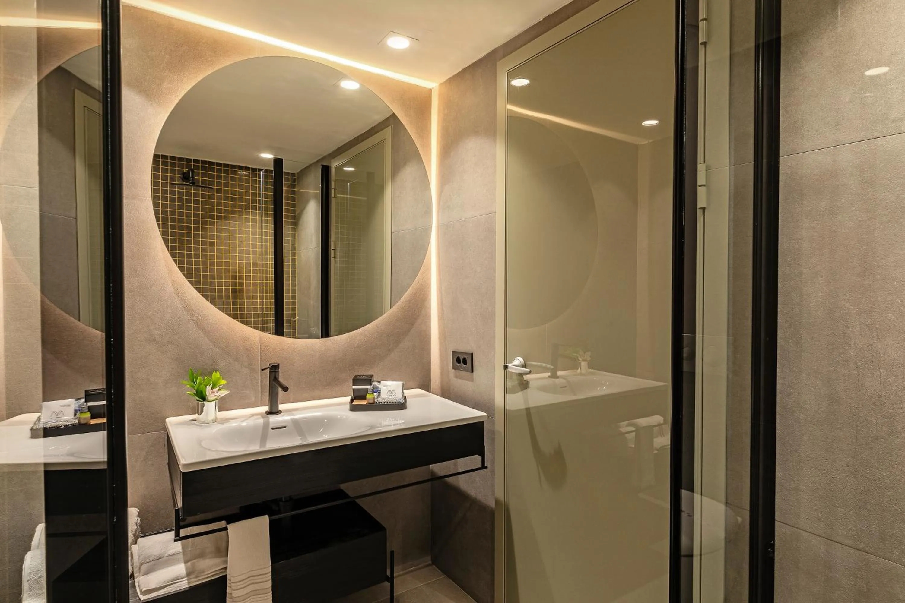 Bathroom in Aya Sultanahmet Hotel