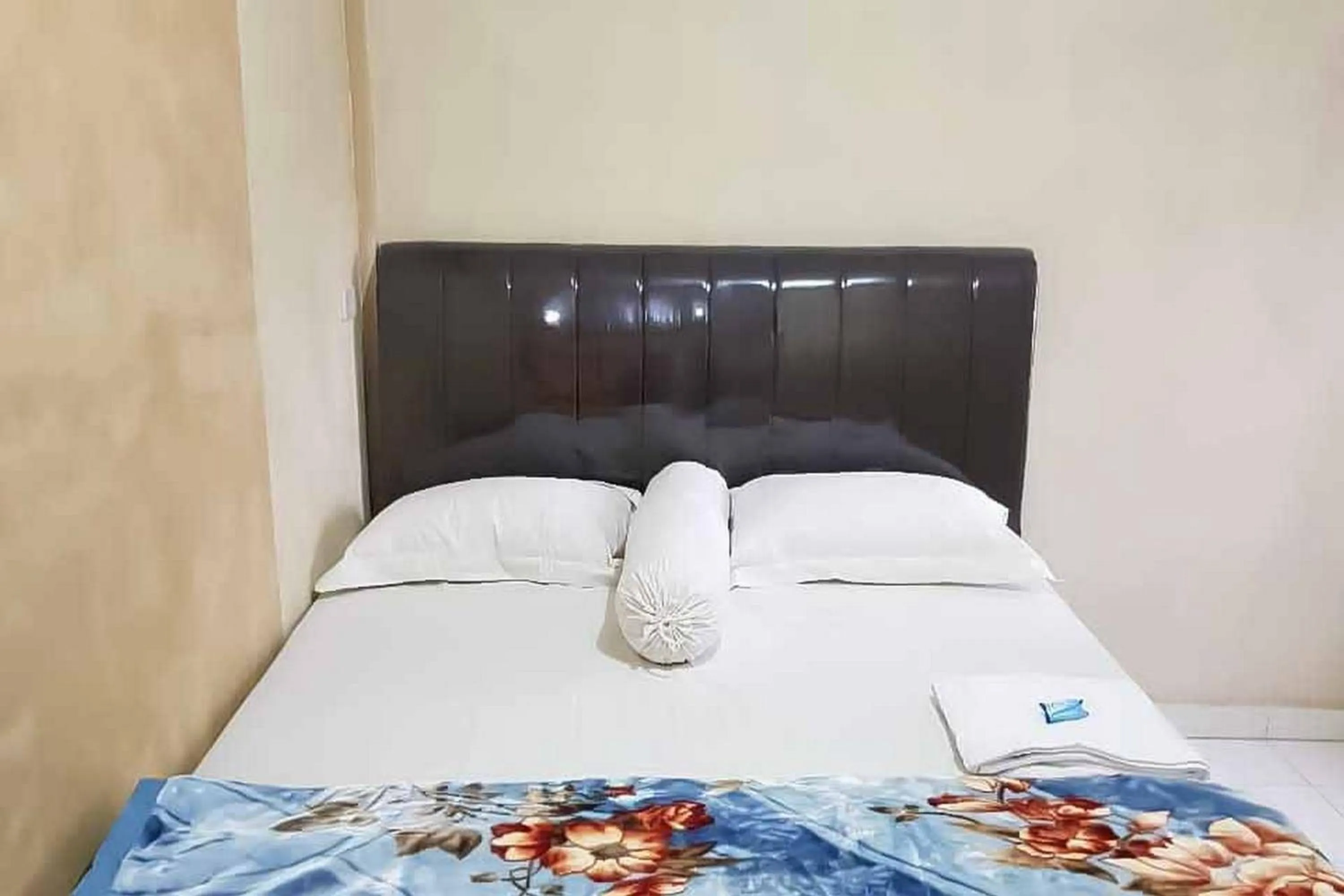 Bed in Airangga Home Stay Syariah Berastagi RedPartner