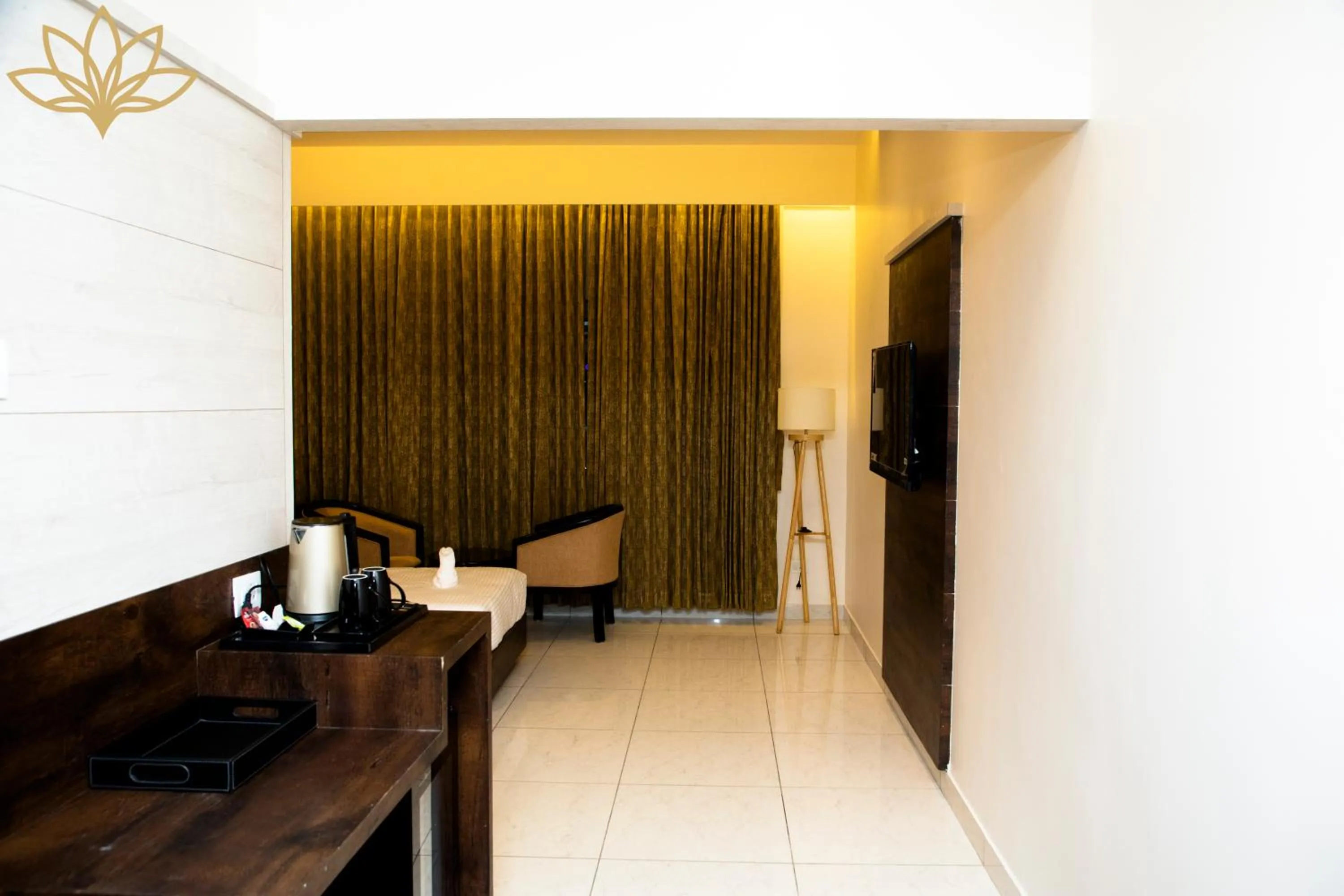 Seating area in Hotel Foxglove International