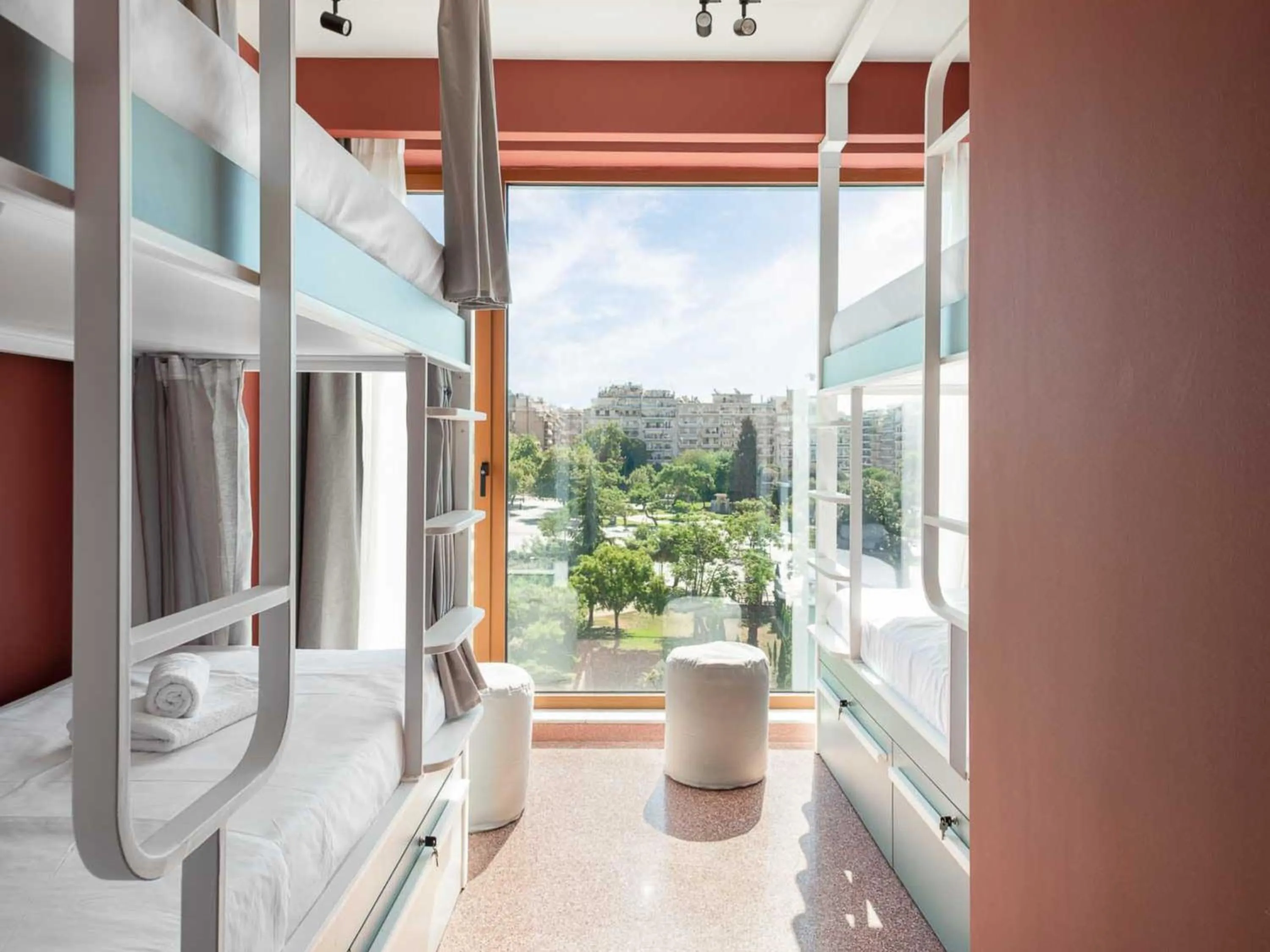 Bed in Zeus is Loose Hostel