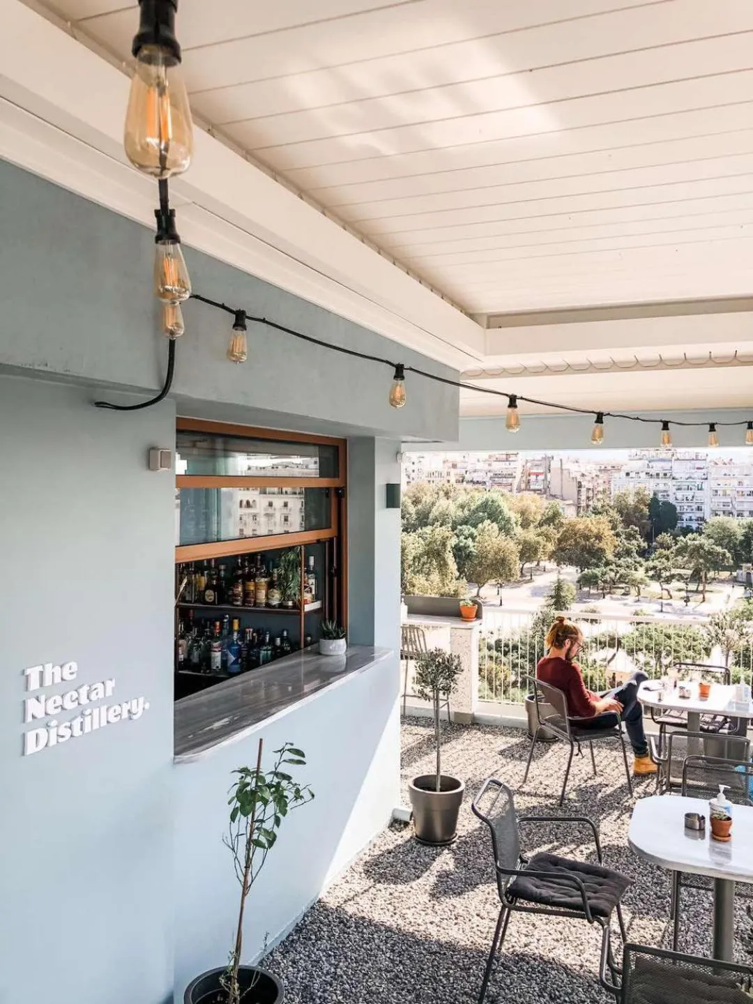 Balcony/Terrace in Zeus is Loose Hostel