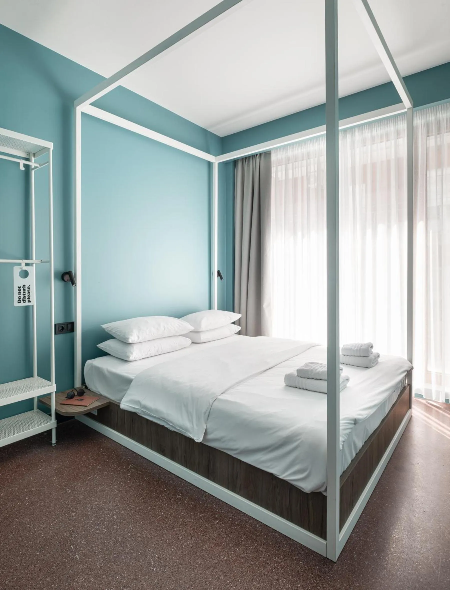 Bed in Zeus is Loose Hostel