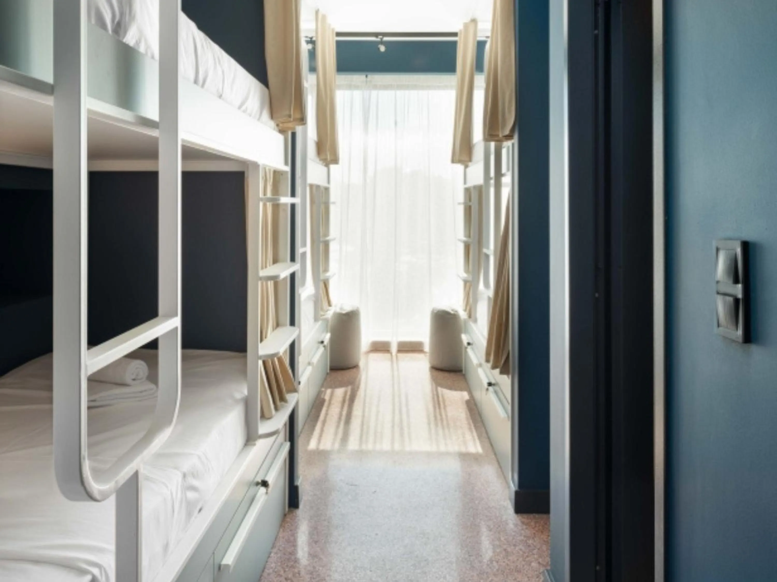 Bed in Zeus is Loose Hostel