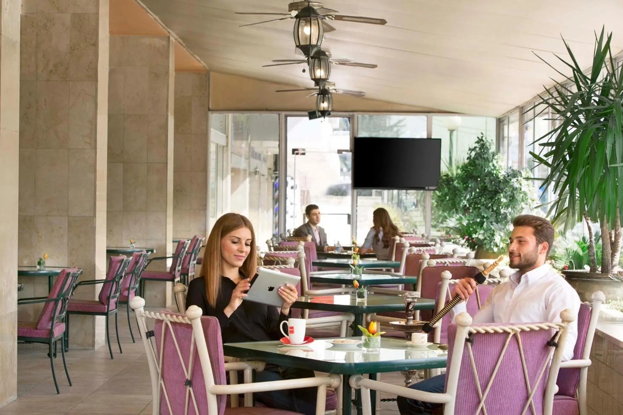 Restaurant/places to eat in Crowne Plaza Amman by IHG