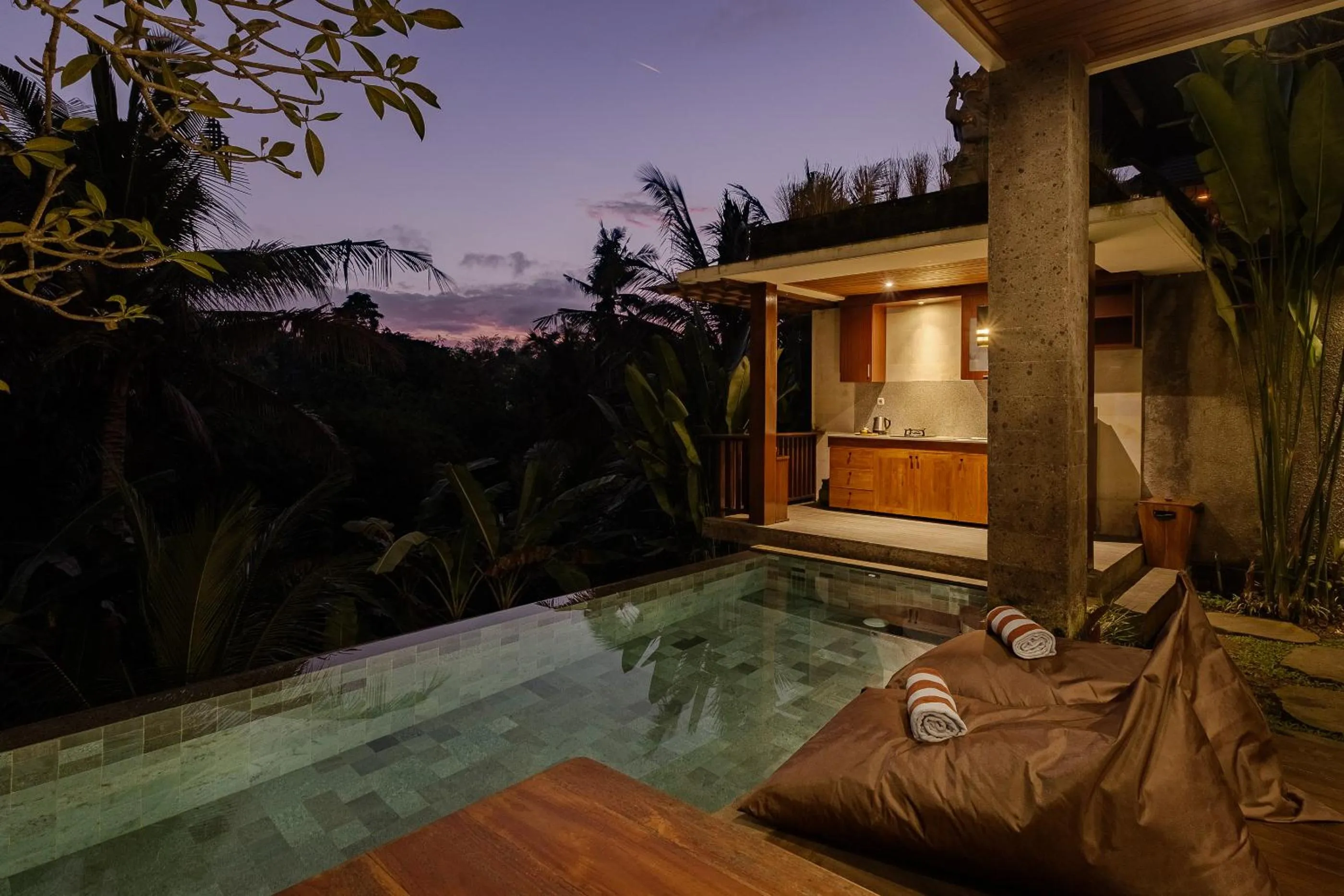 Swimming pool in Yanyan Resort Ubud