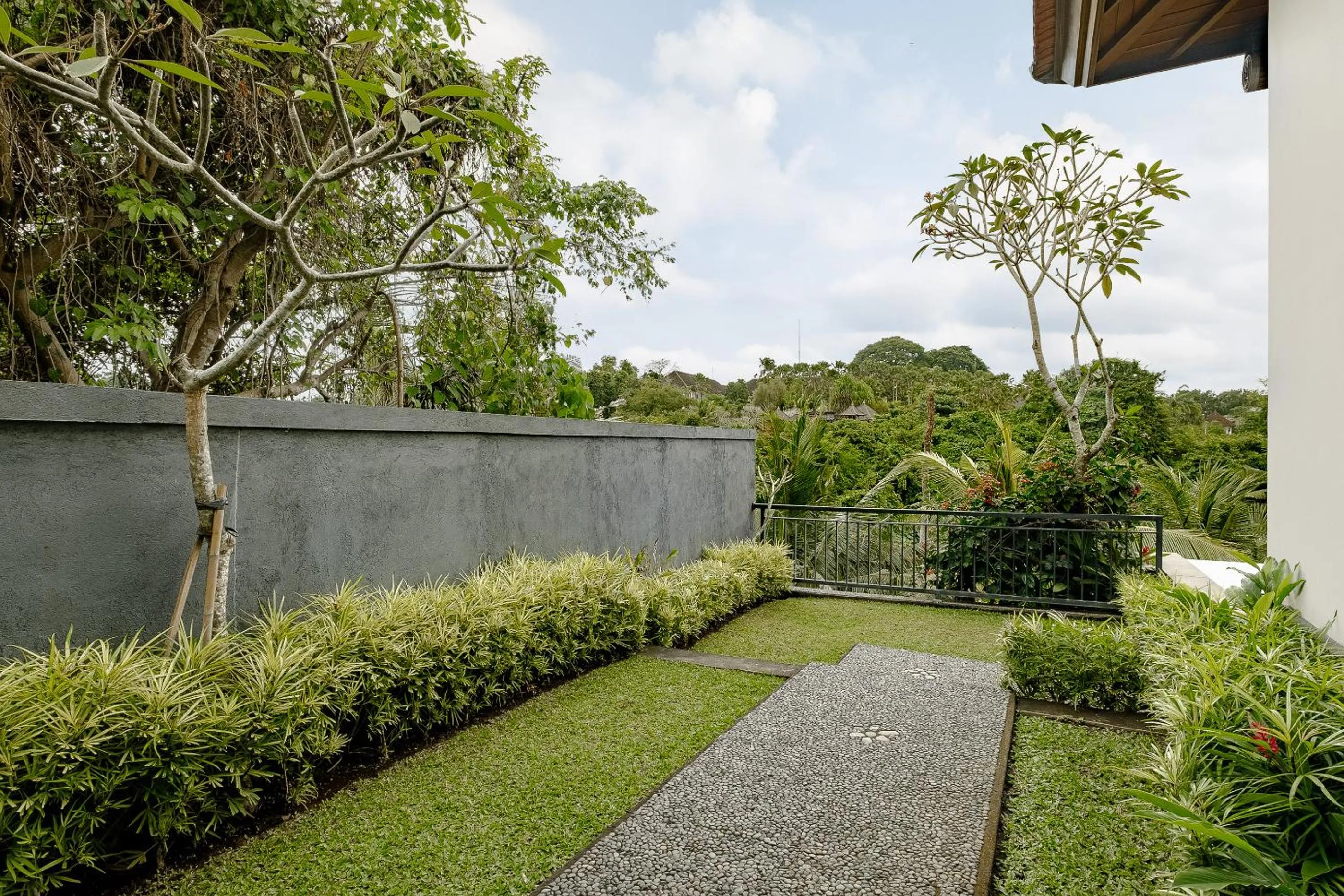 Garden in Yanyan Resort Ubud