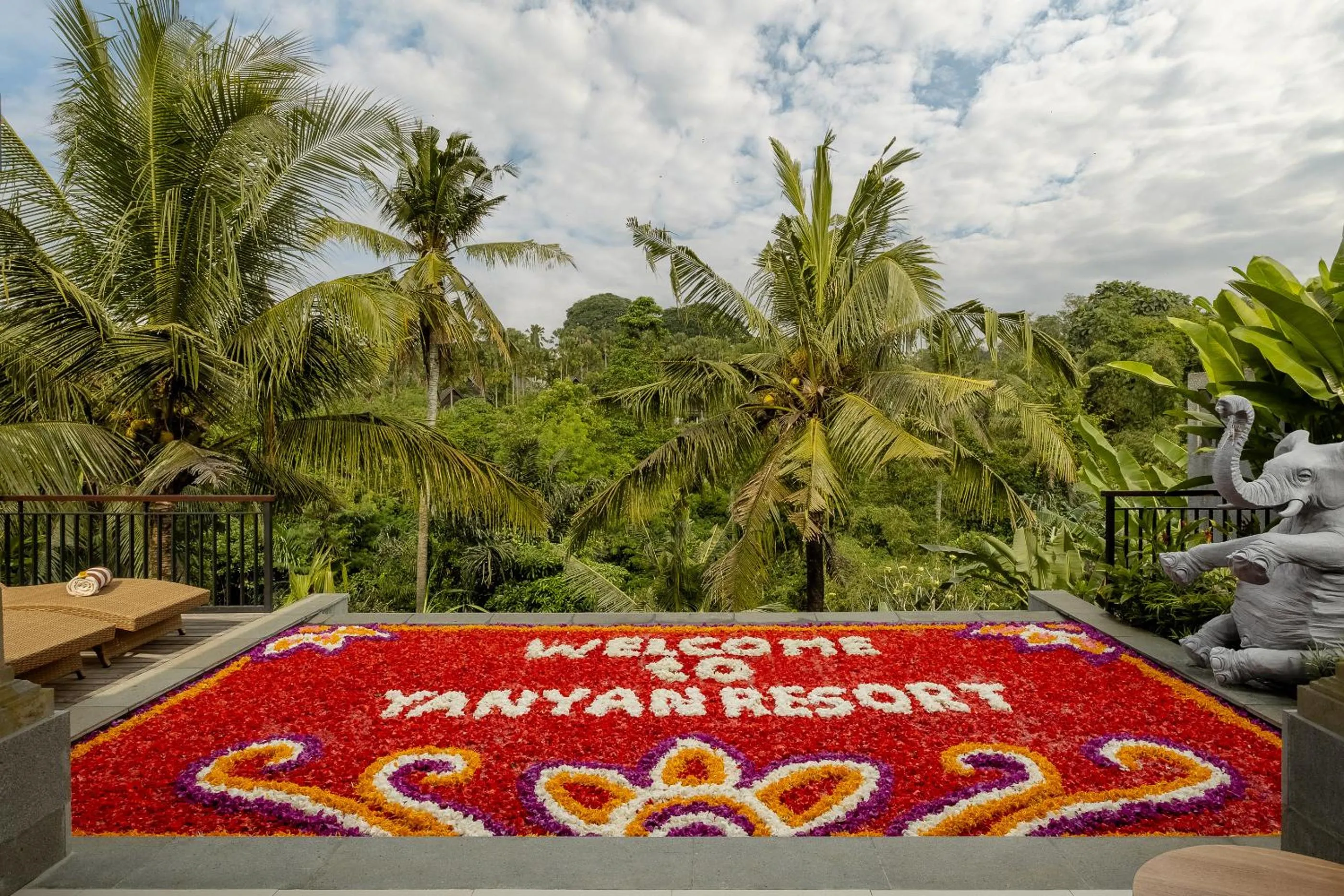Pool view in Yanyan Resort Ubud