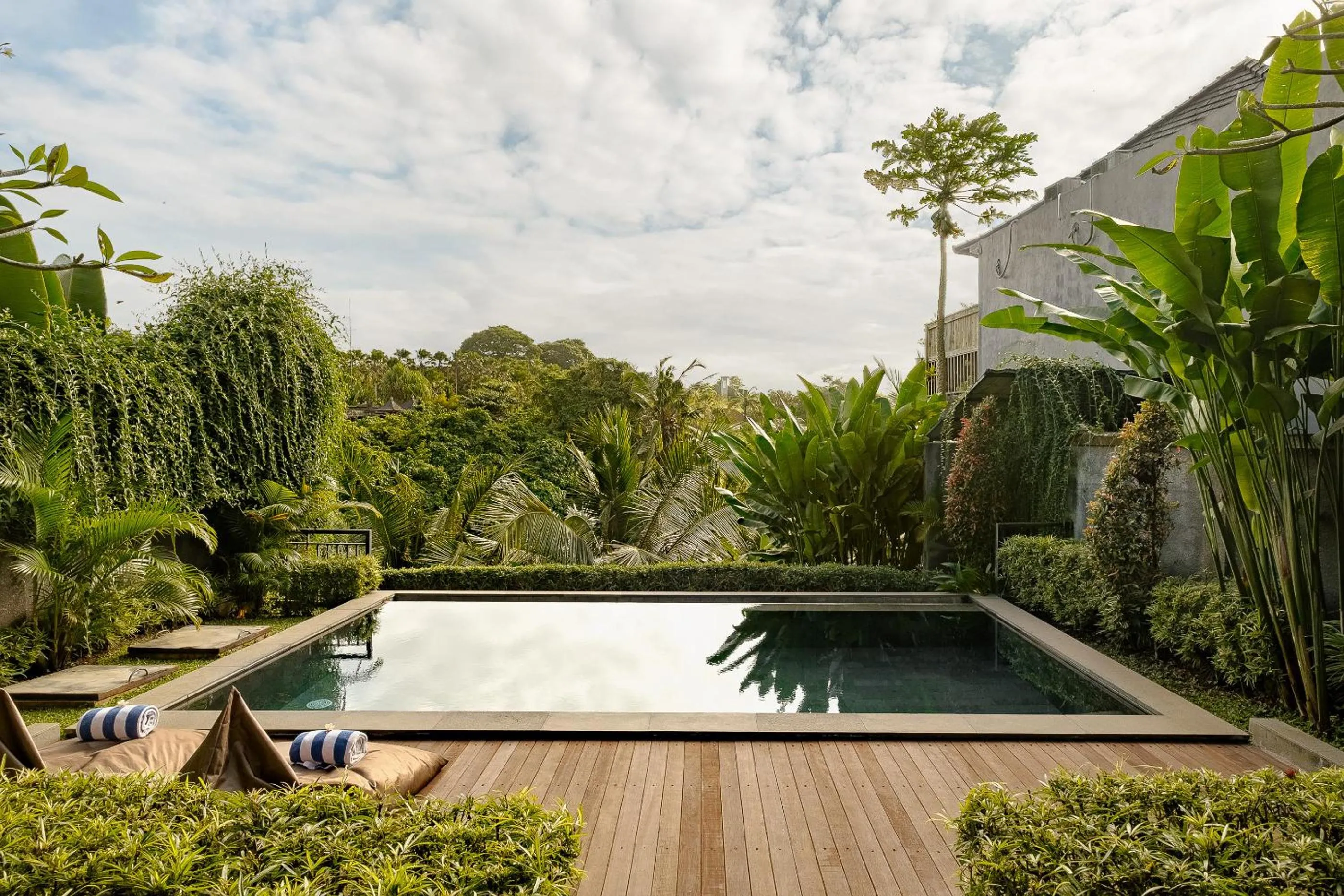 Pool view in Yanyan Resort Ubud