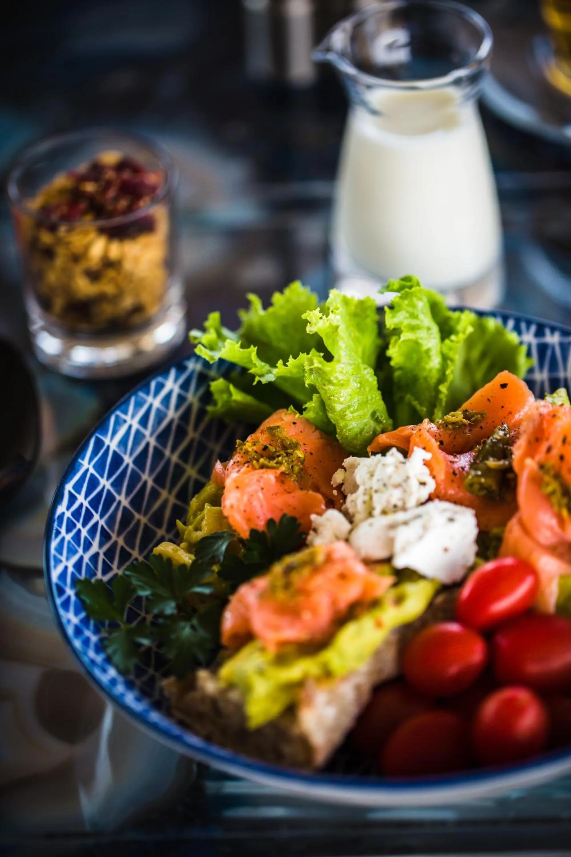 Restaurant/places to eat in Aerotel