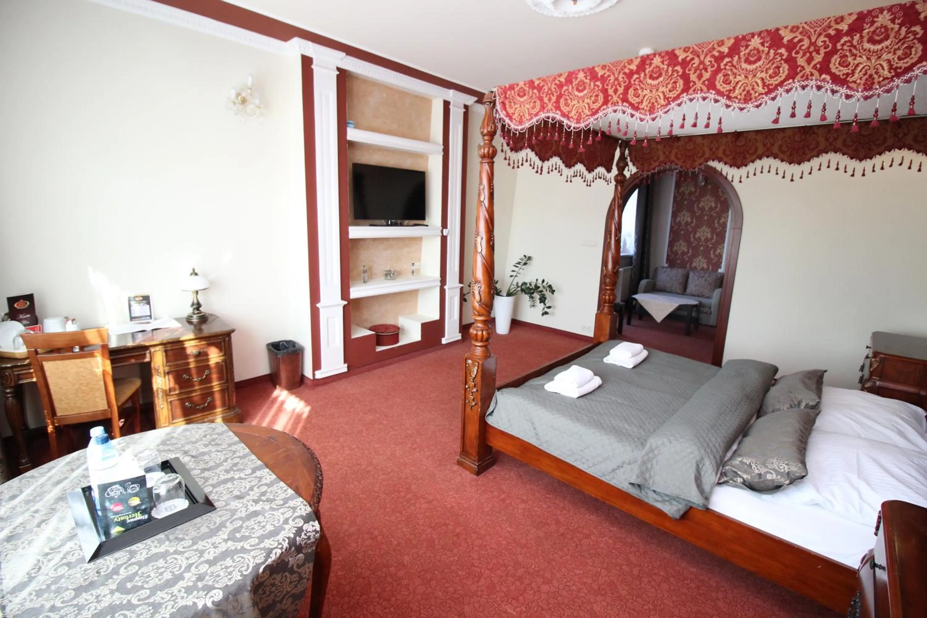 Bed in Złote Arkady