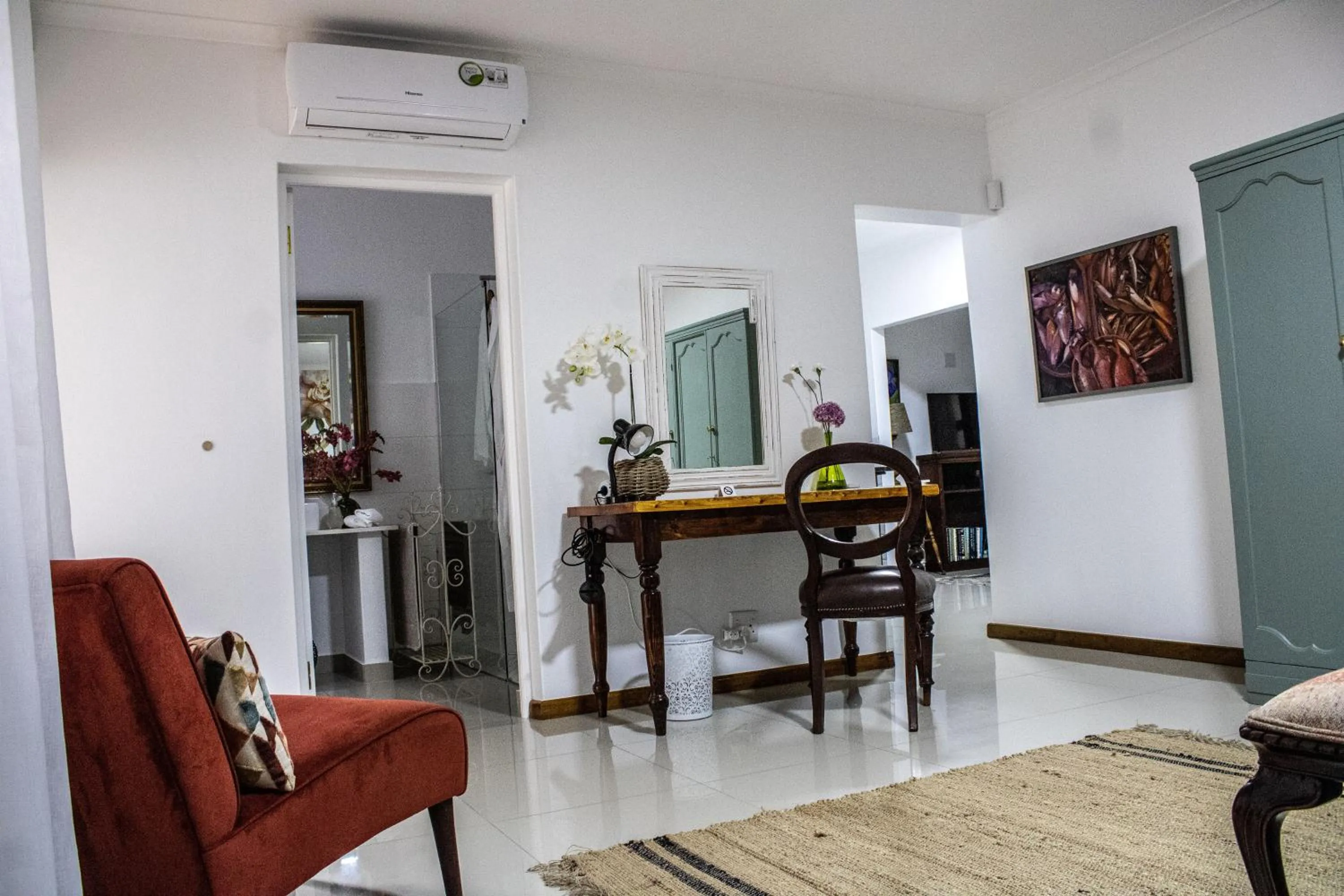 air conditioner in 5 Rembrandt Guesthouse