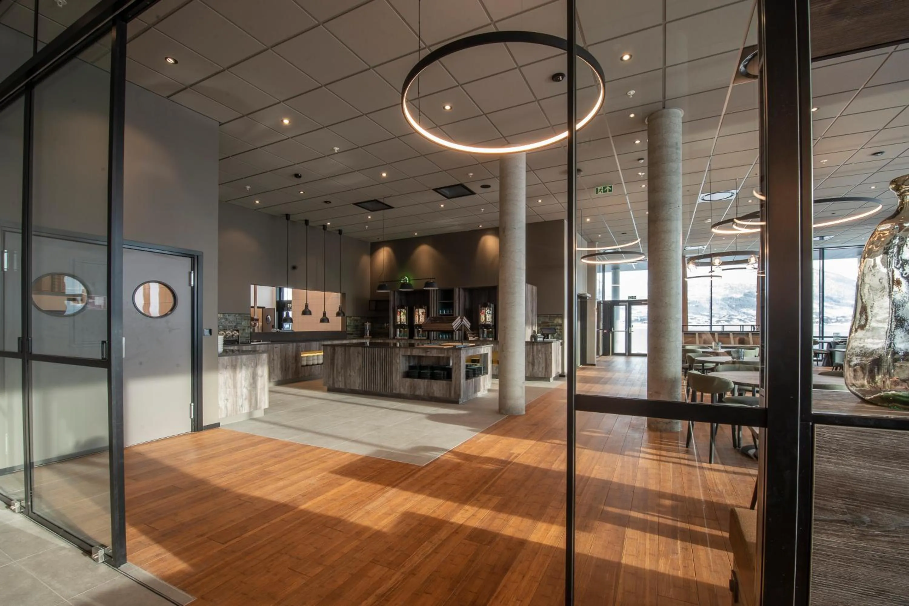 Buffet breakfast in Scandic Sortland