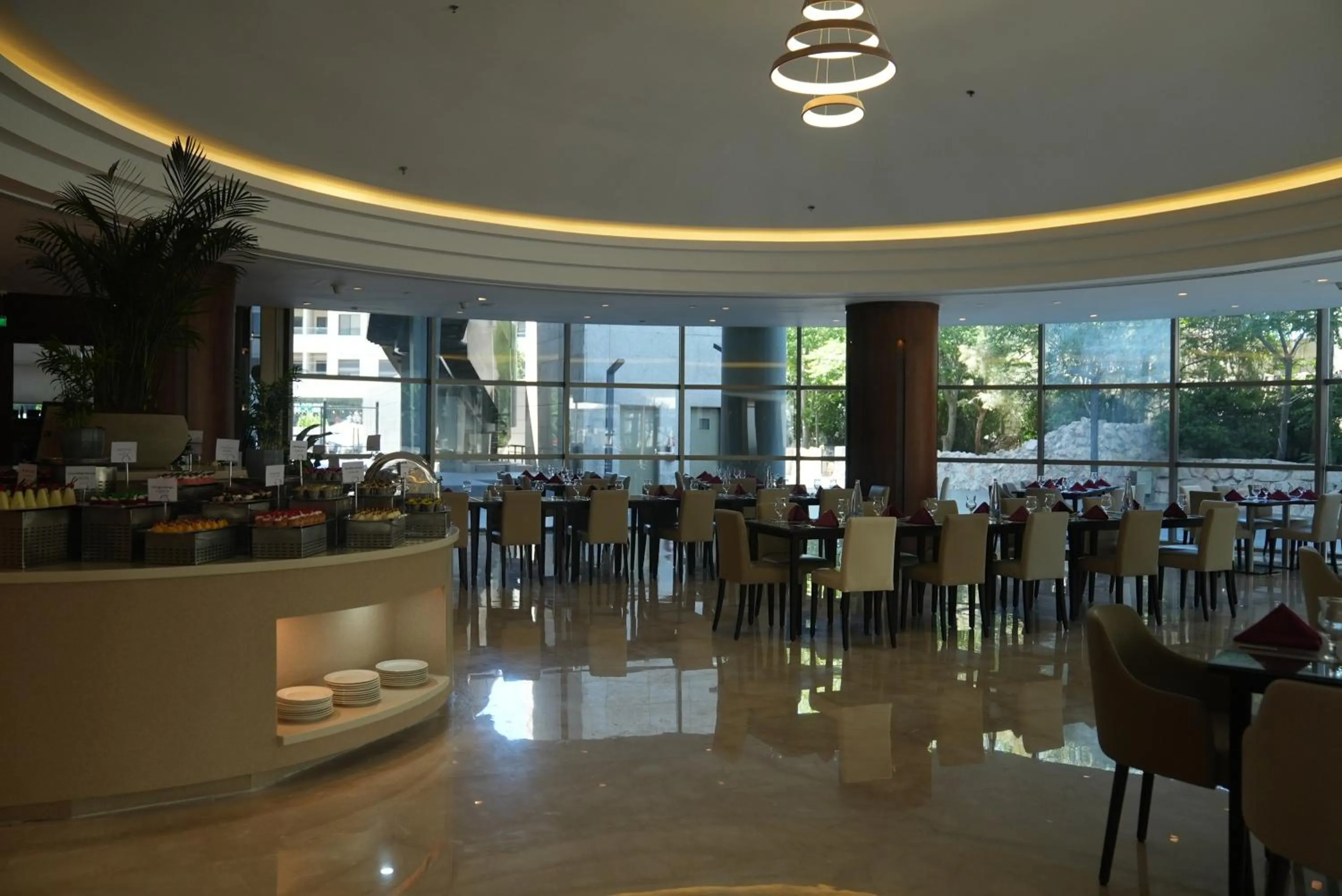 Restaurant/places to eat in Mövenpick Hotel Amman