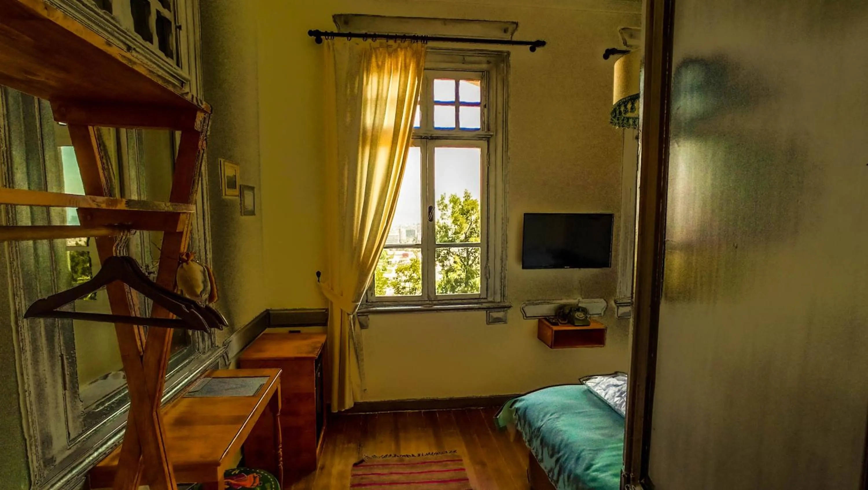 TV and multimedia, Bed in Variante Hotel