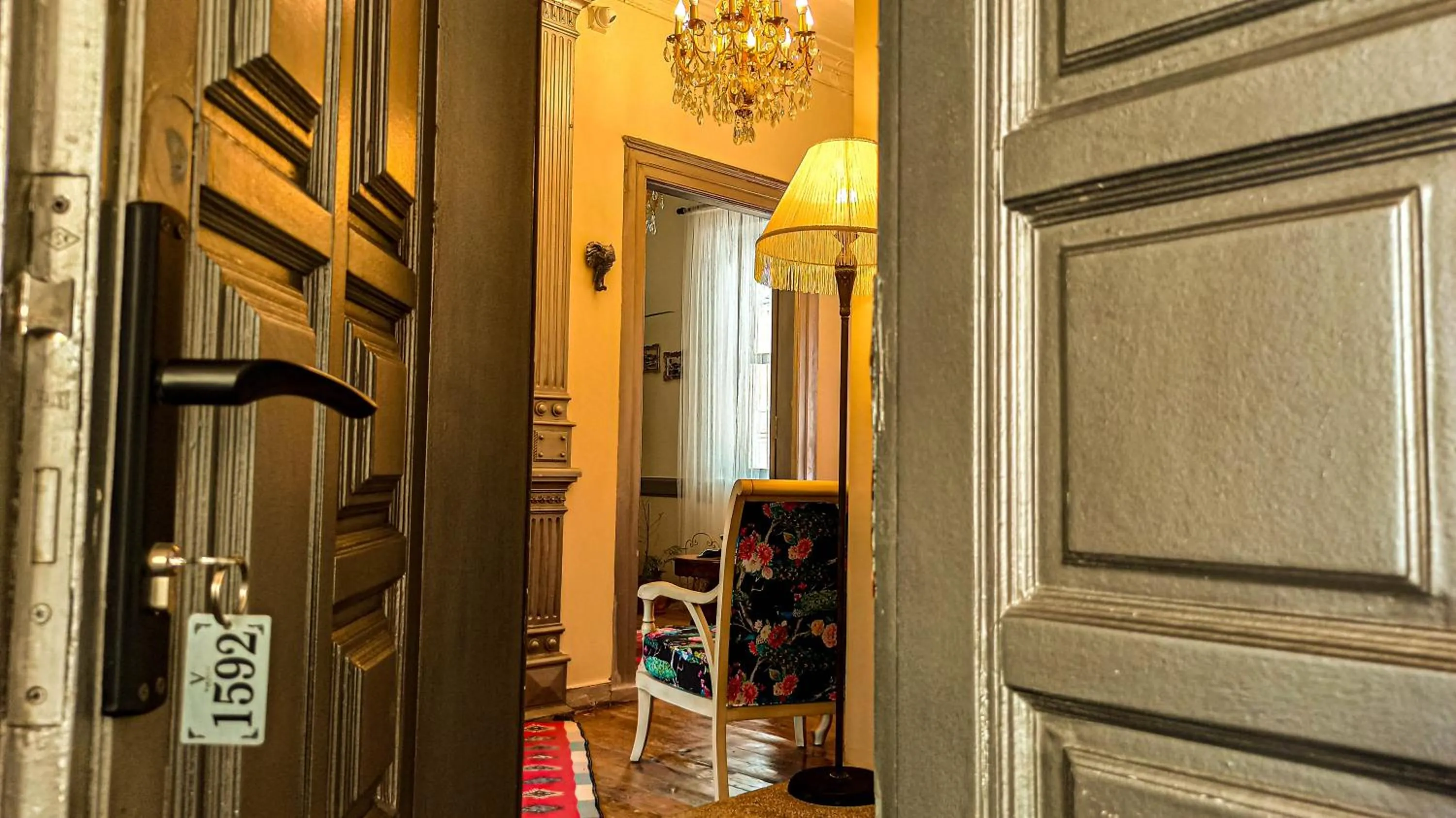 Facade/entrance in Variante Hotel