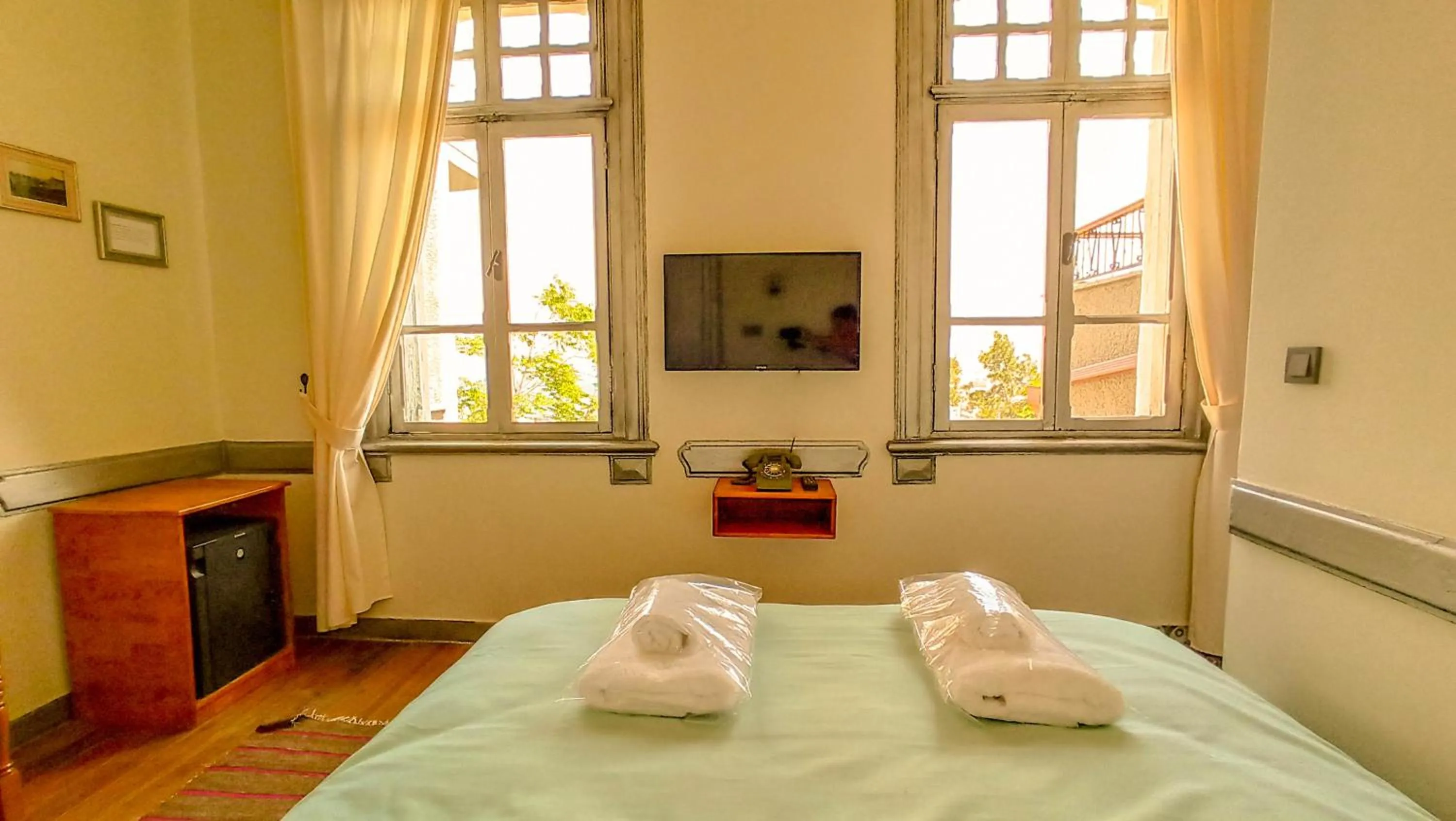 Photo of the whole room, Bed in Variante Hotel