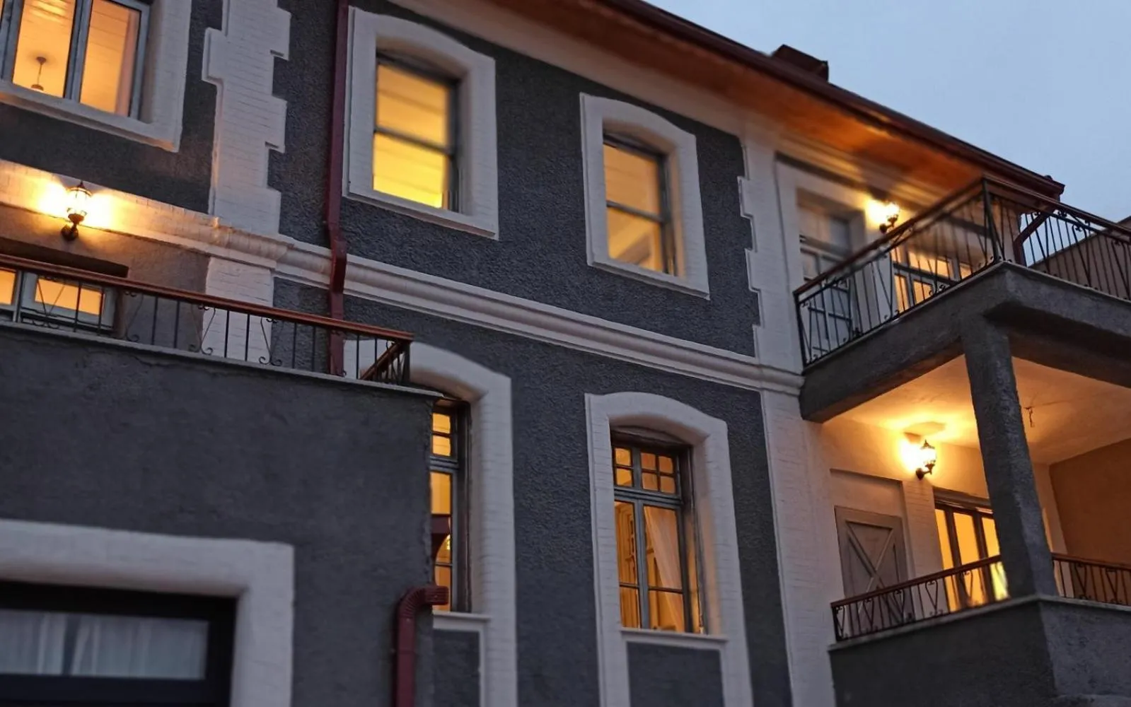 Property building in Variante Hotel