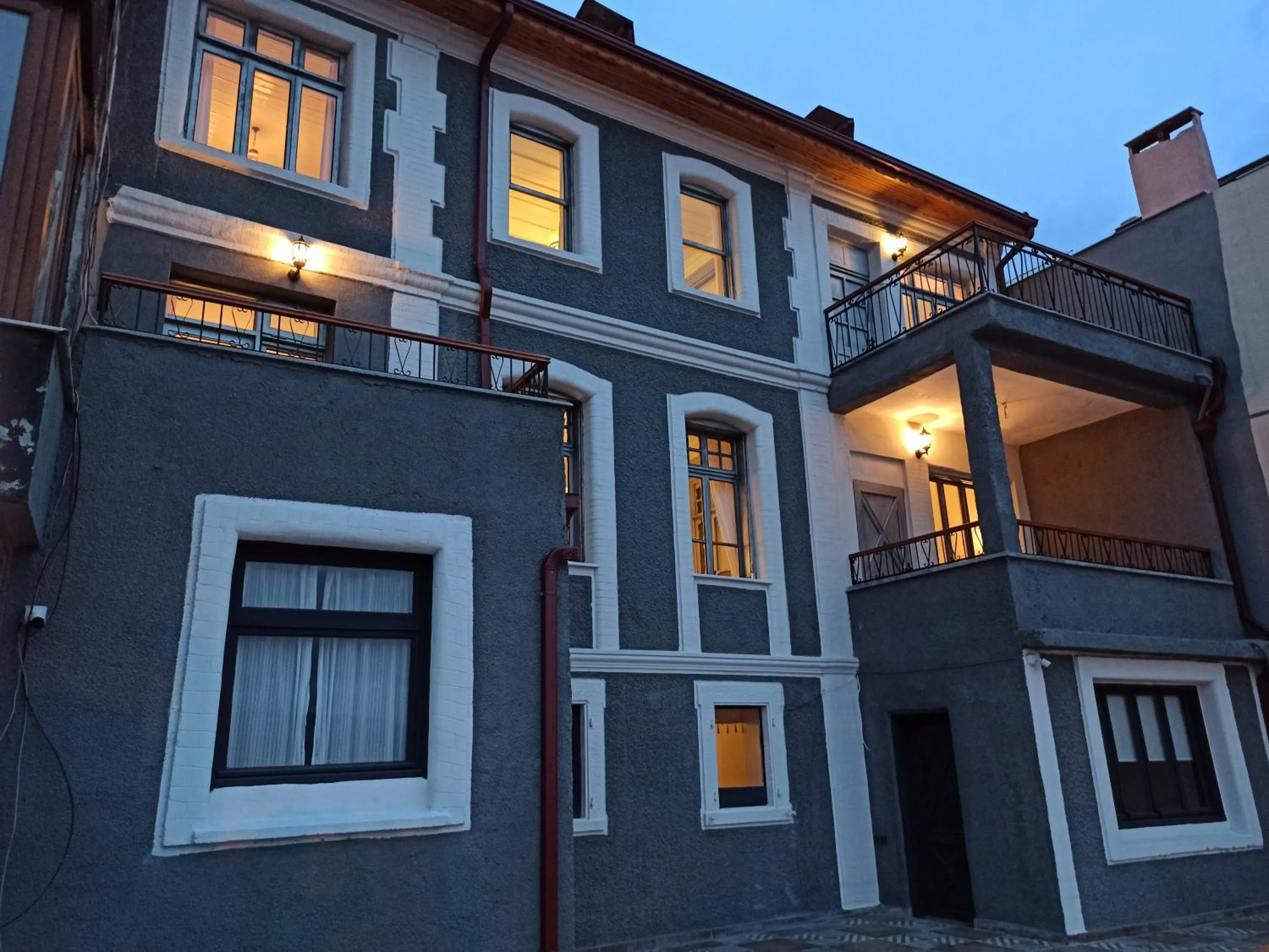 Property building in Variante Hotel