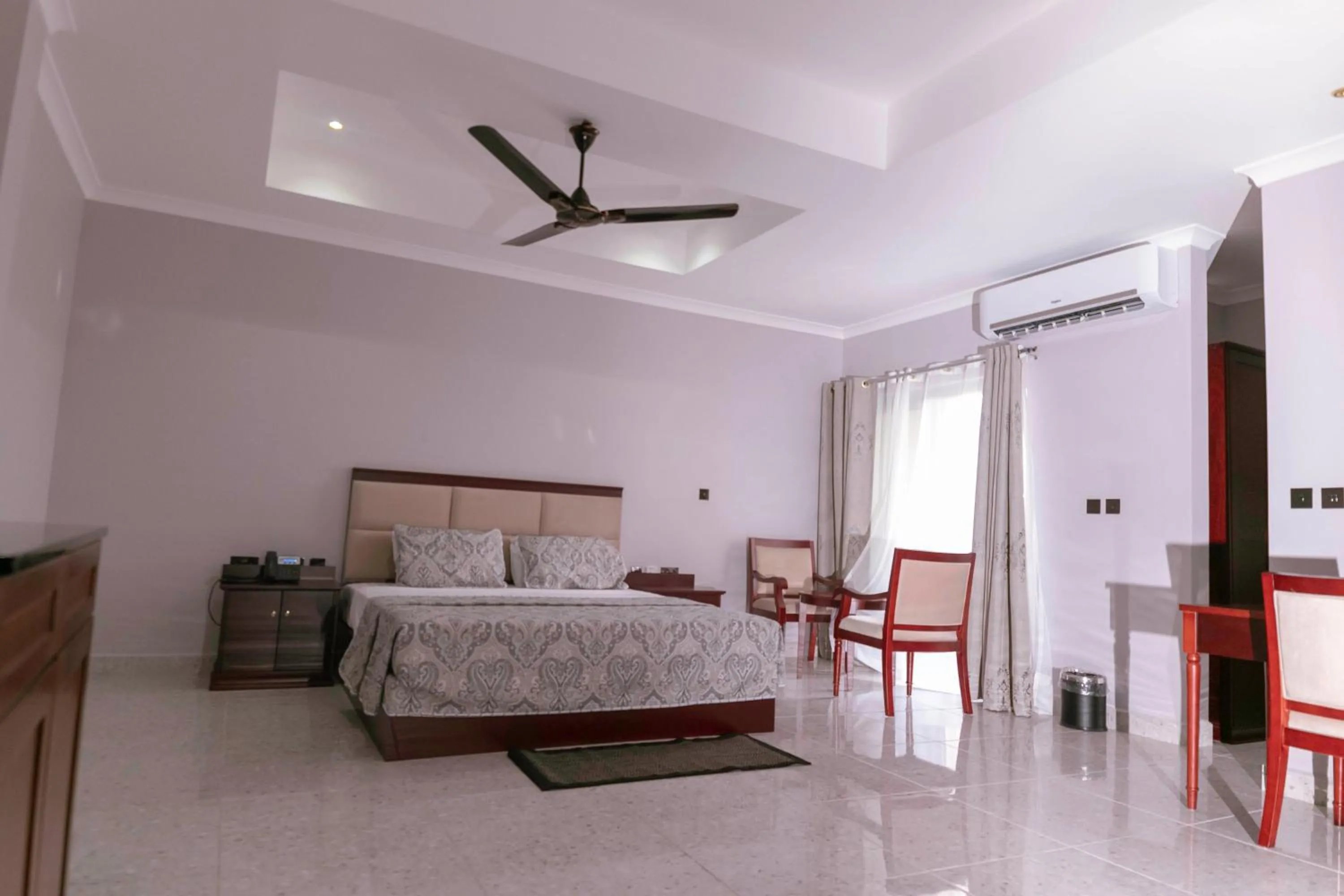 Bed in Monarch Hotel