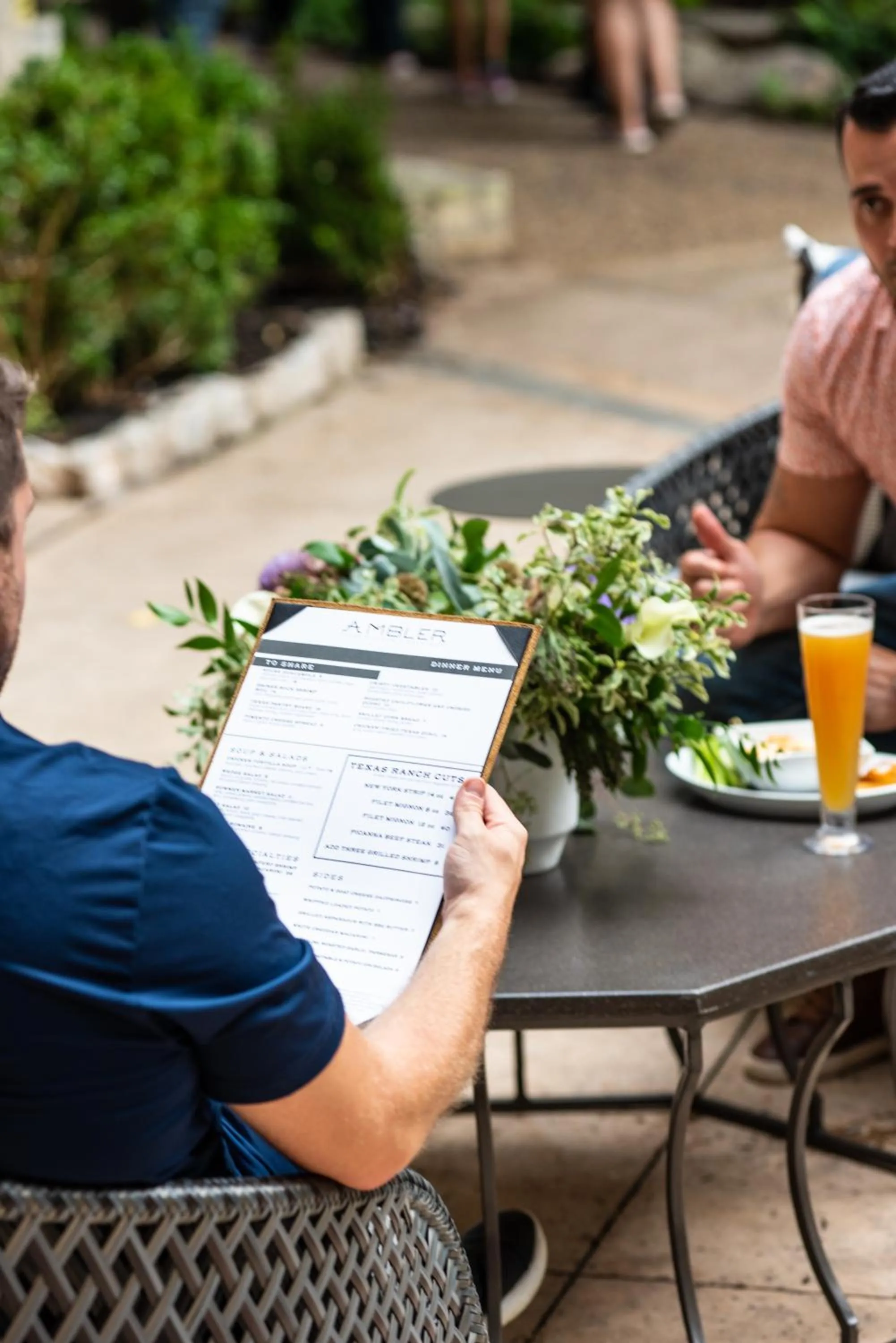 Diving in Hotel Contessa - Suites on the Riverwalk