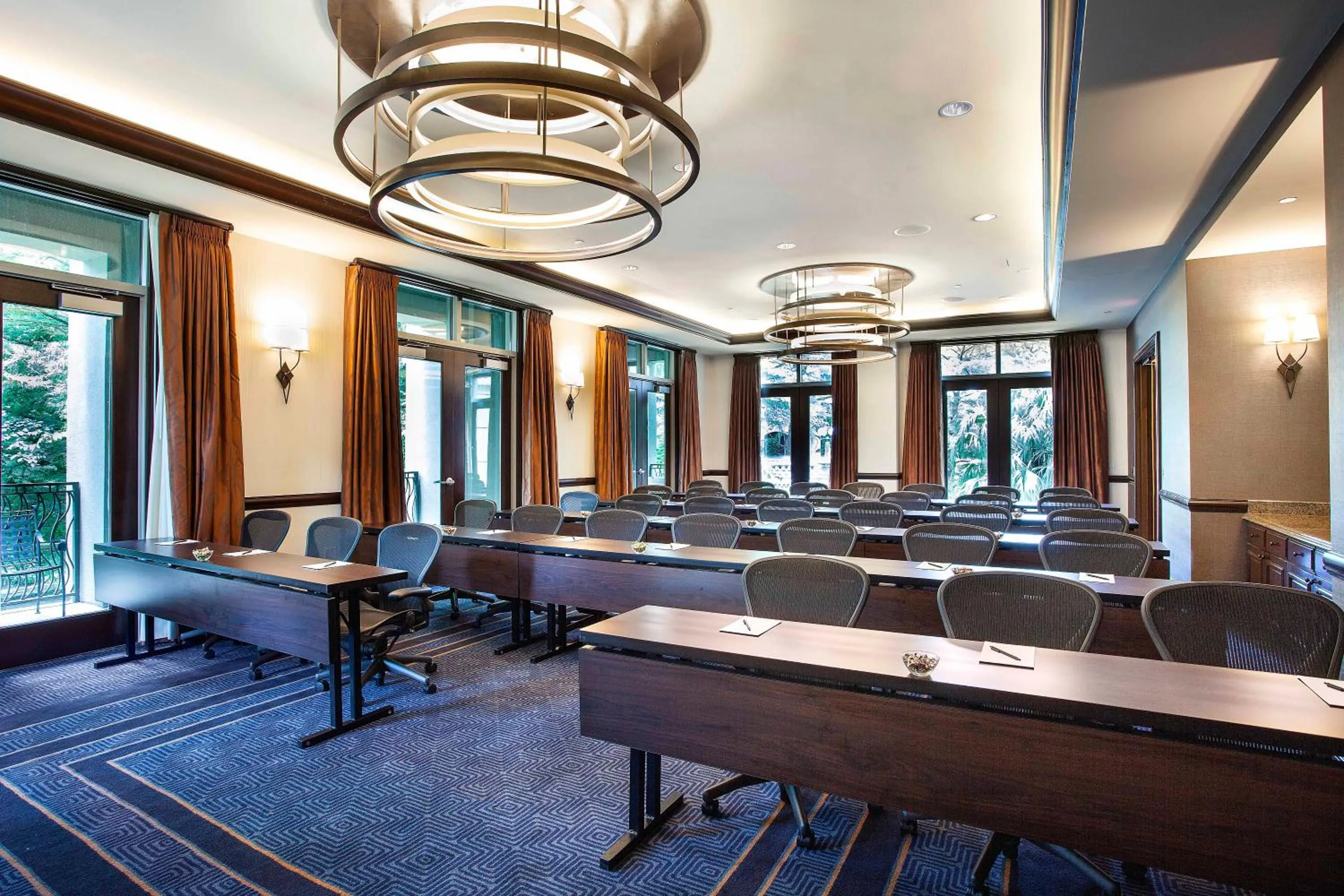 Meeting/conference room in Hotel Contessa - Suites on the Riverwalk