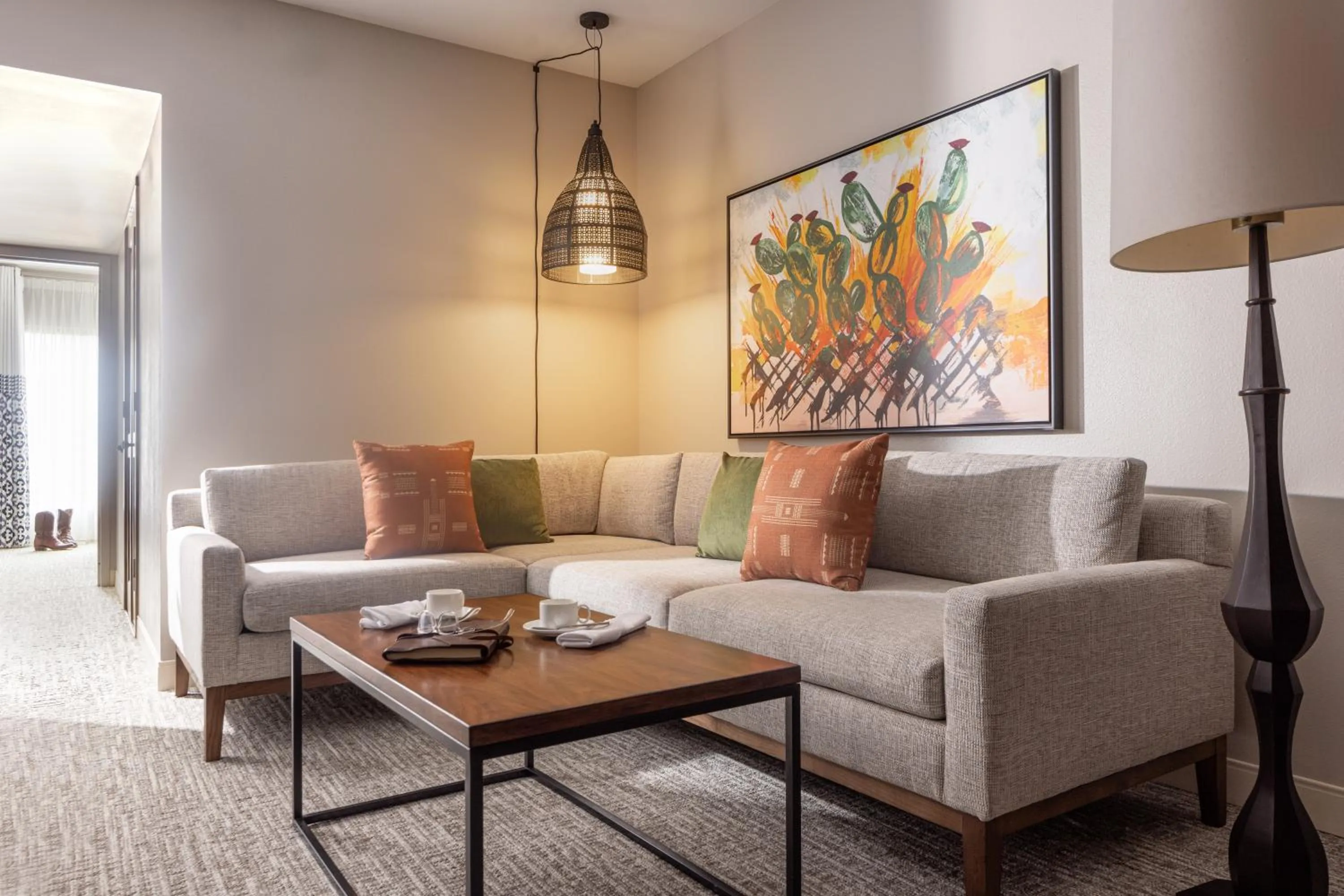 Living room in Hotel Contessa - Suites on the Riverwalk