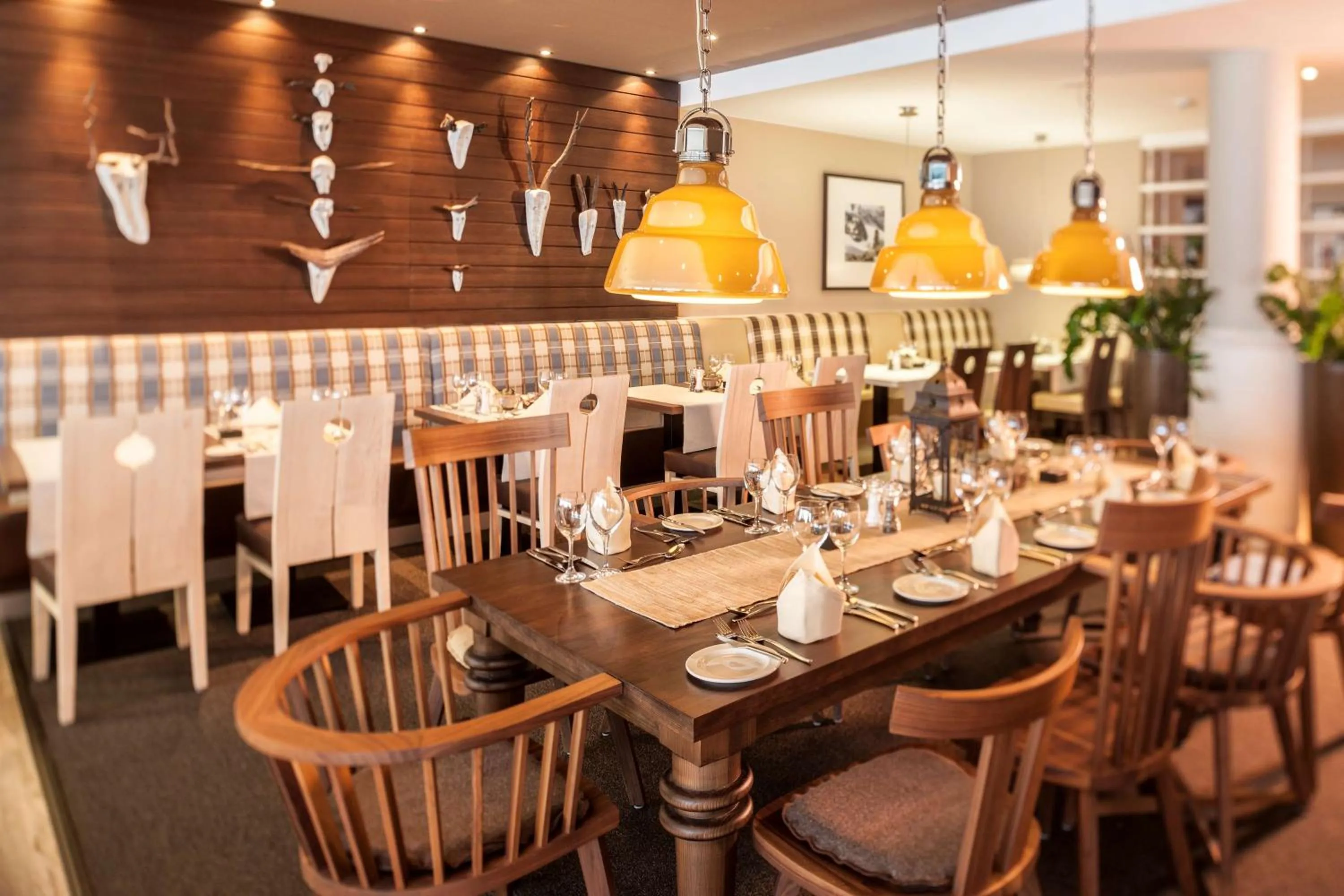 Restaurant/places to eat in Dorint Blüemlisalp Beatenberg/Interlaken