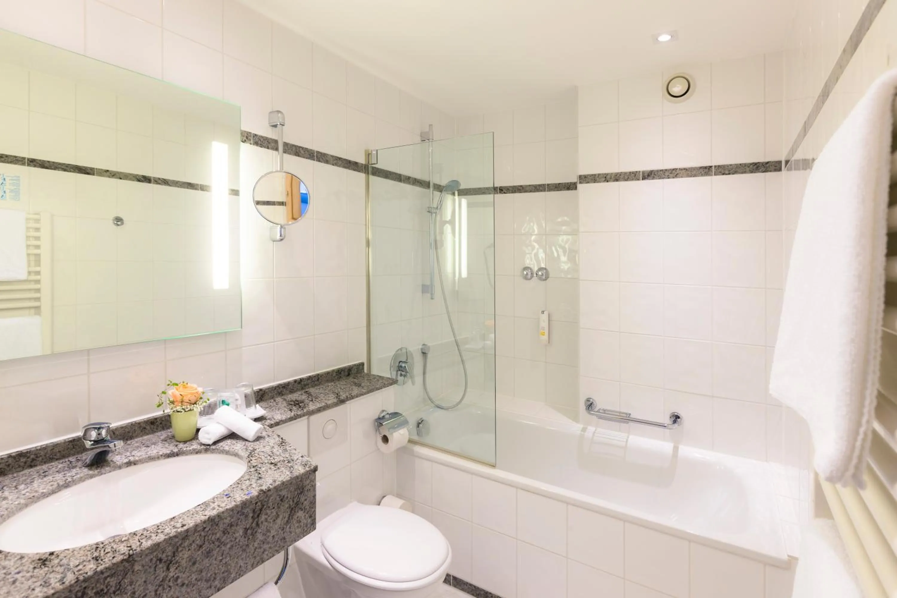 Bathroom in Hotel Scheffelhöhe