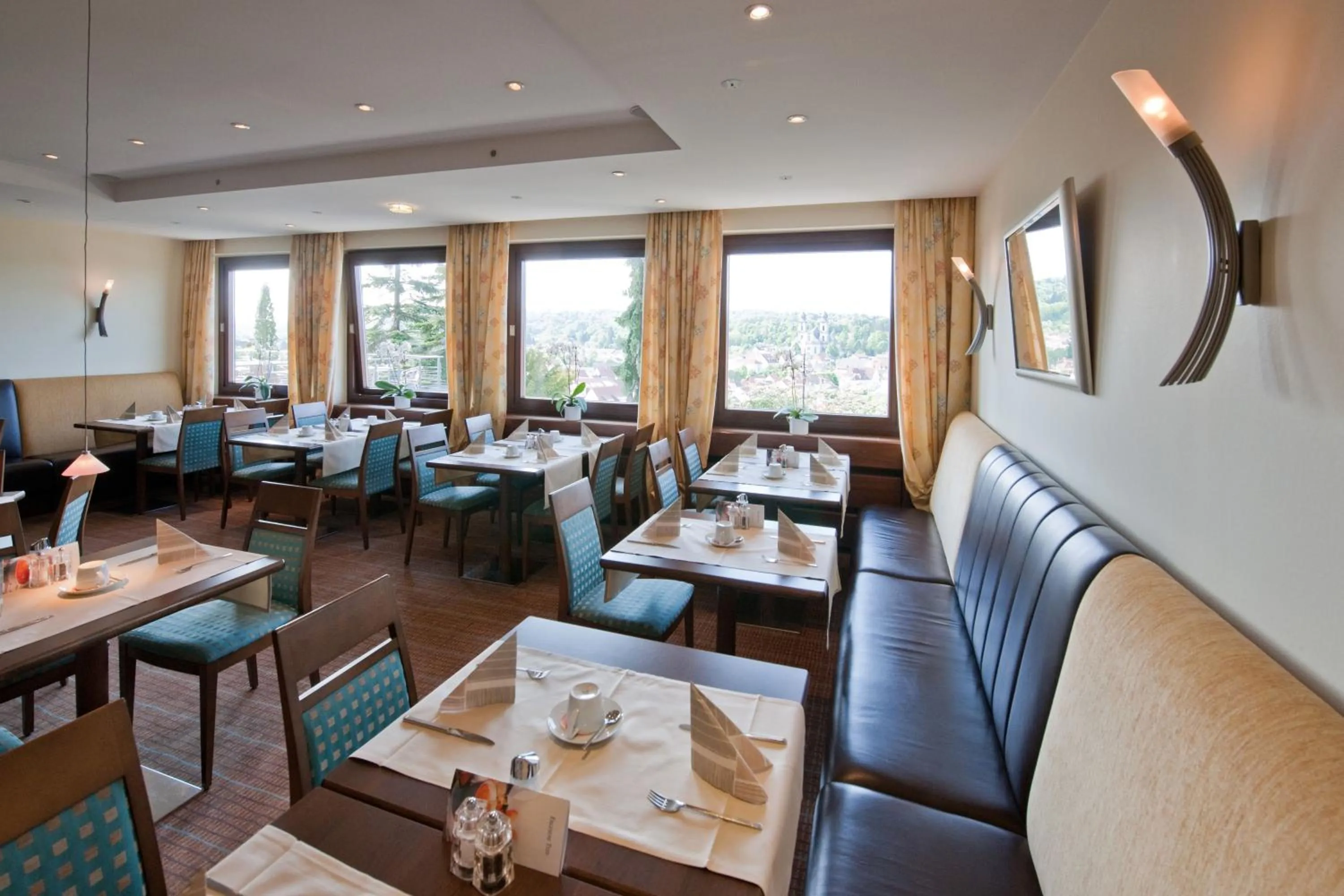 Restaurant/places to eat in Hotel Scheffelhöhe