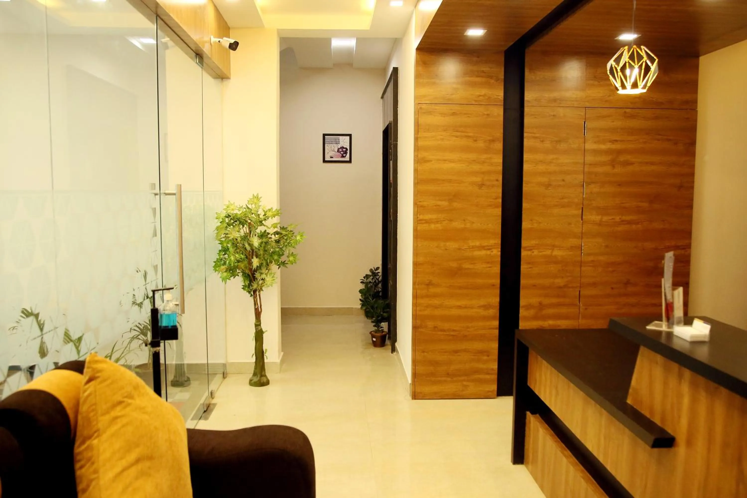 Apollo Court (Apollo hospital,Sankara natralya, US consulate