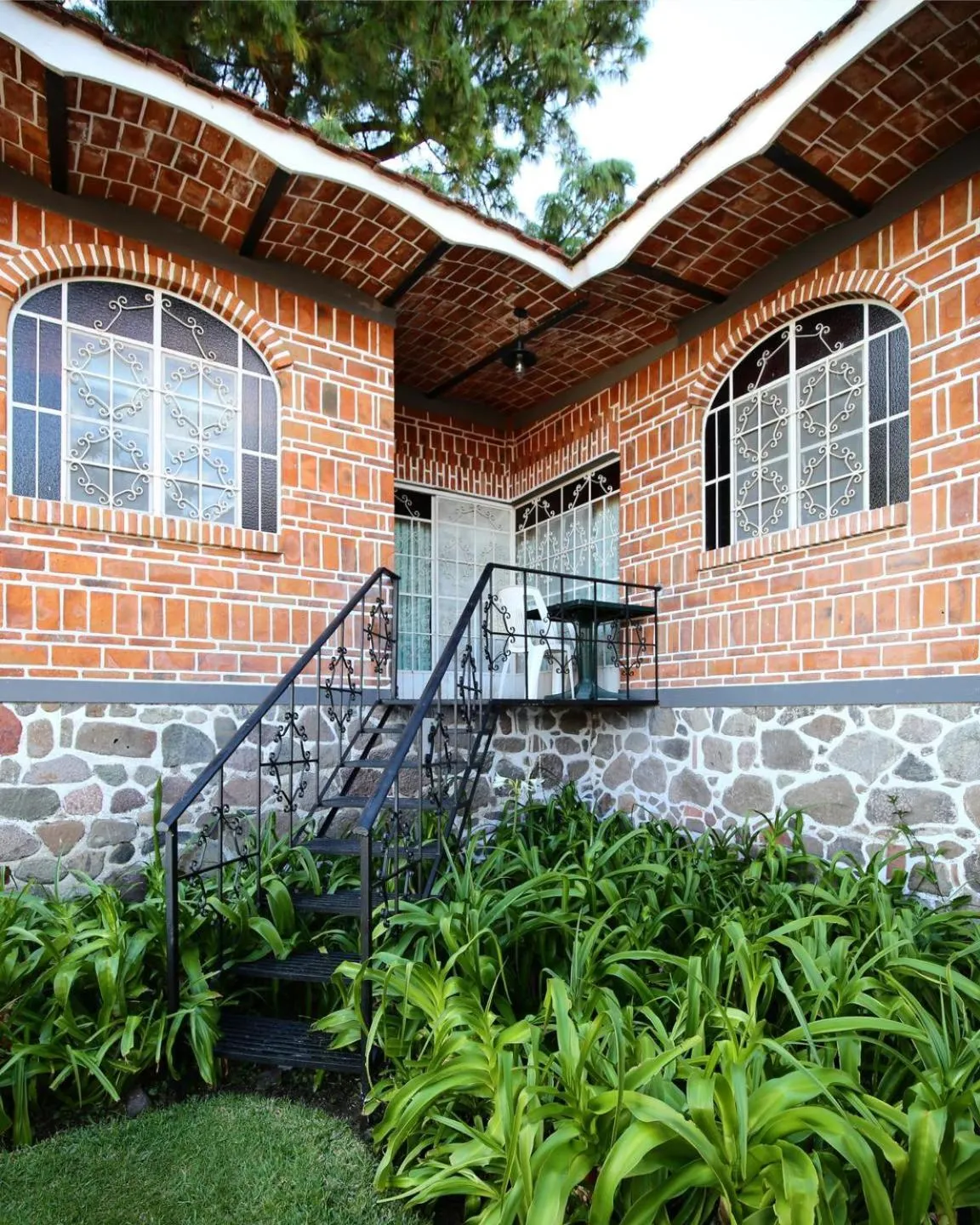 Garden view in Mama Chuy Hotel & Villas Ajijic