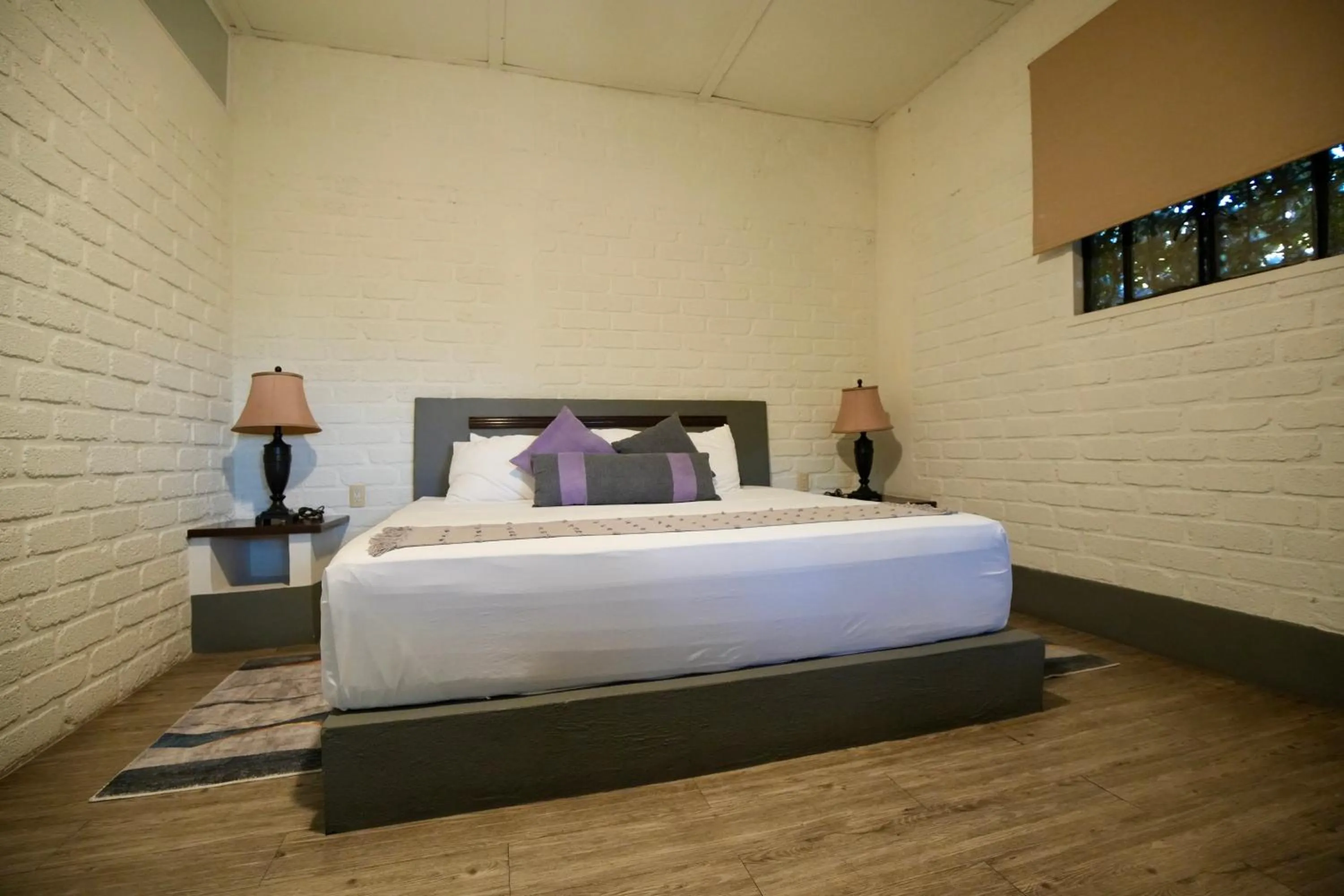 Bedroom, Bed in Mama Chuy Hotel & Villas Ajijic