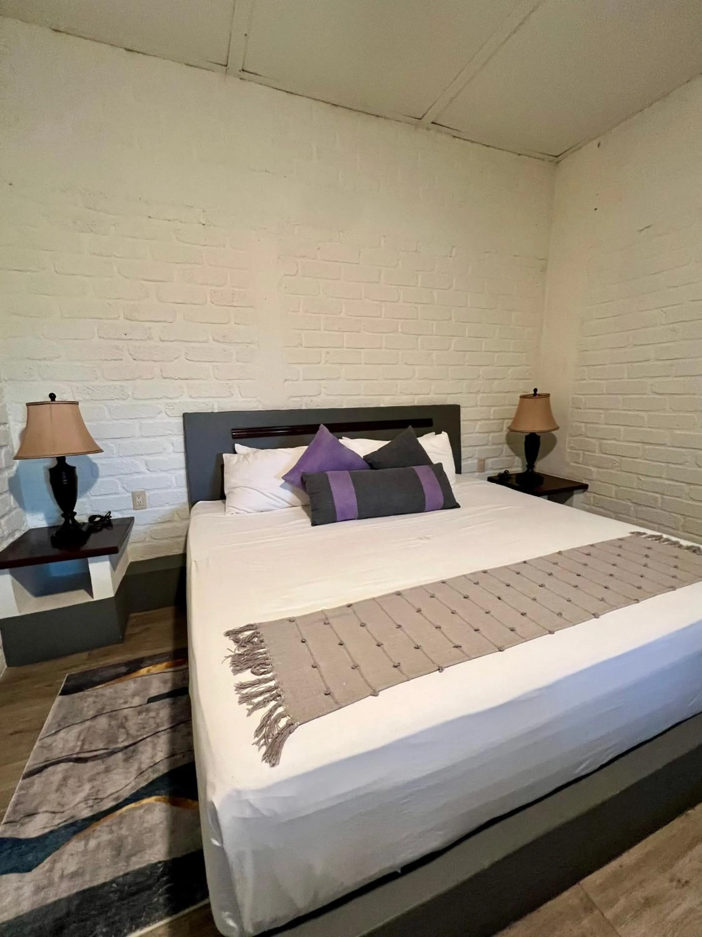 Bed in Mama Chuy Hotel & Villas Ajijic