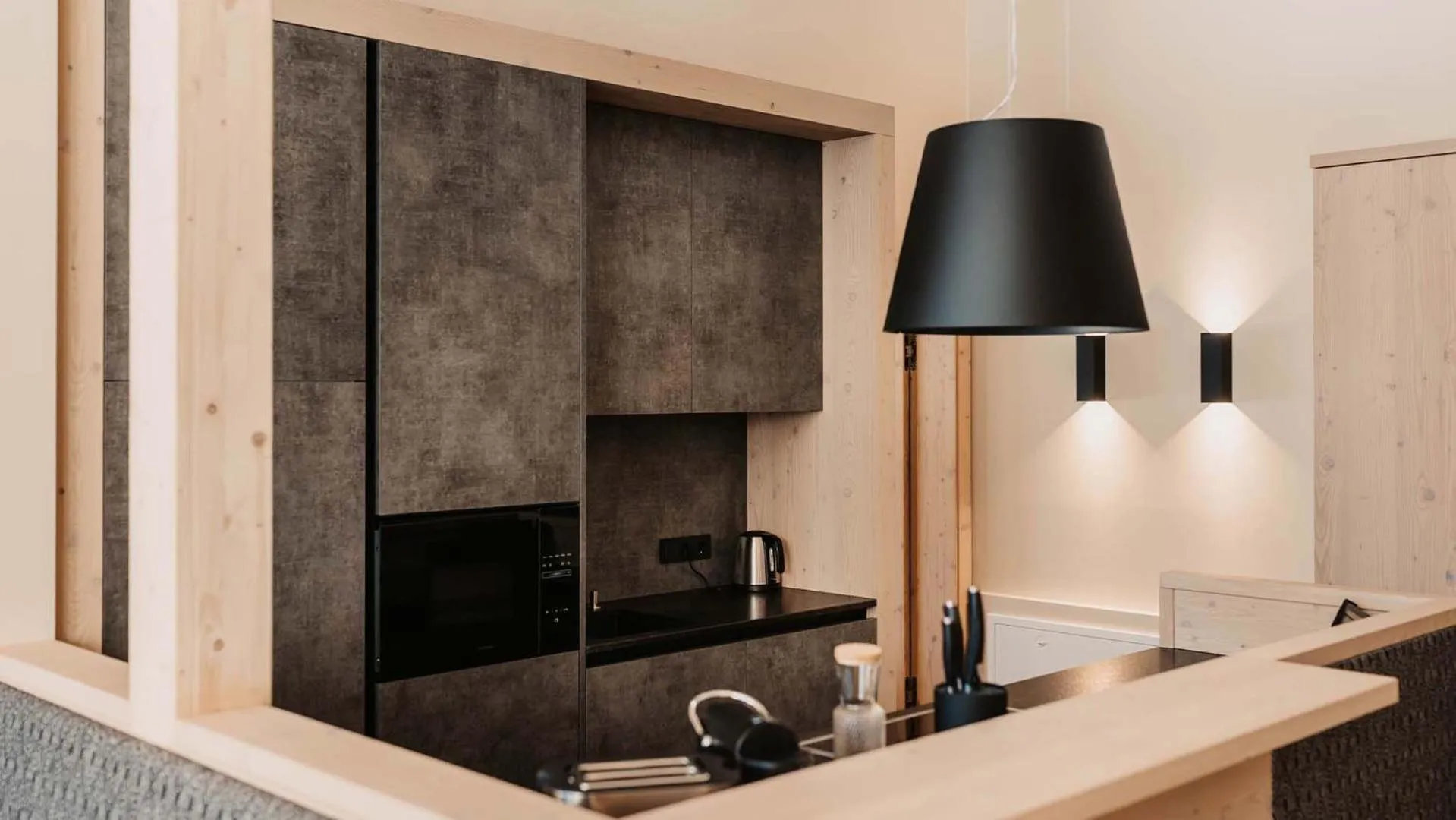 Kitchen or kitchenette in Hofgut Apartment & Lifestyle Resort Wagrain